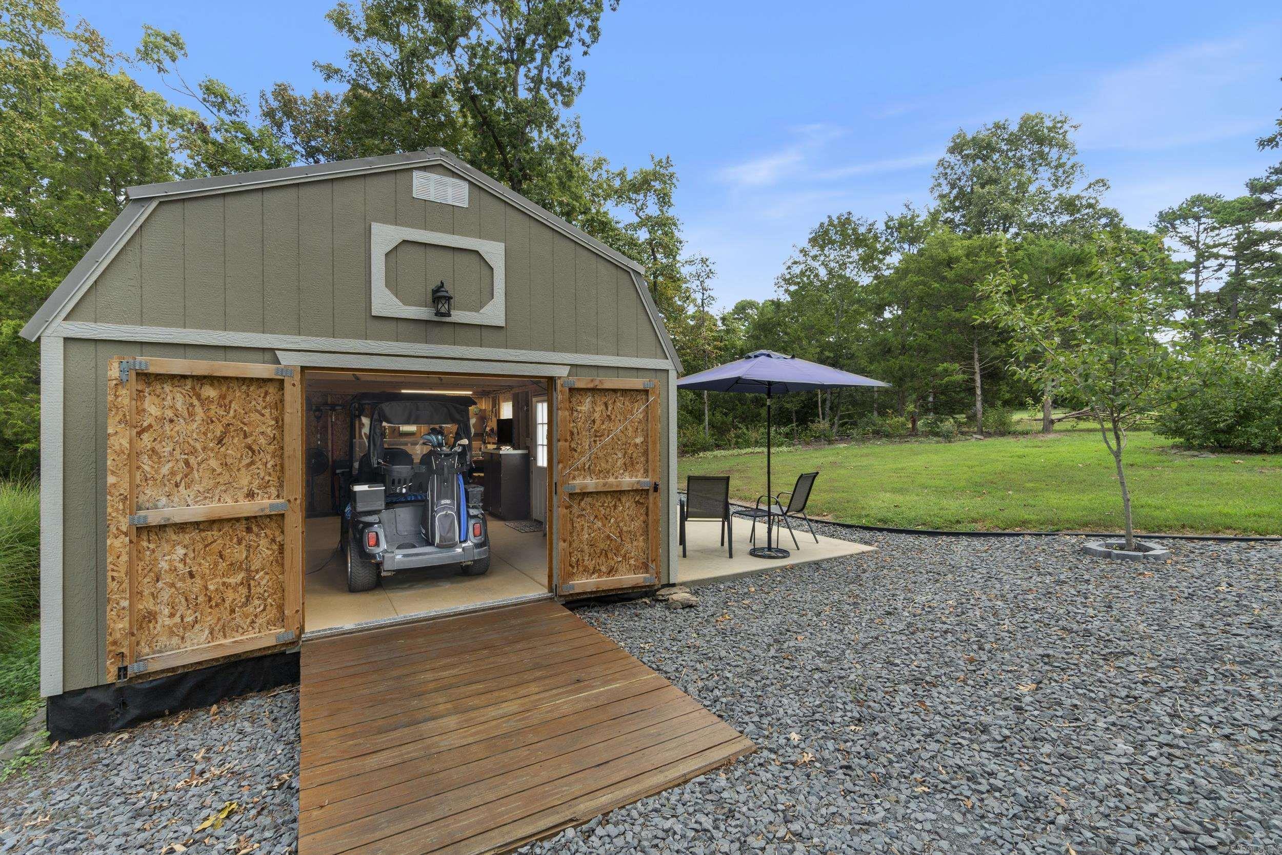 121 Rock Hill  Fairfield Bay, AR
