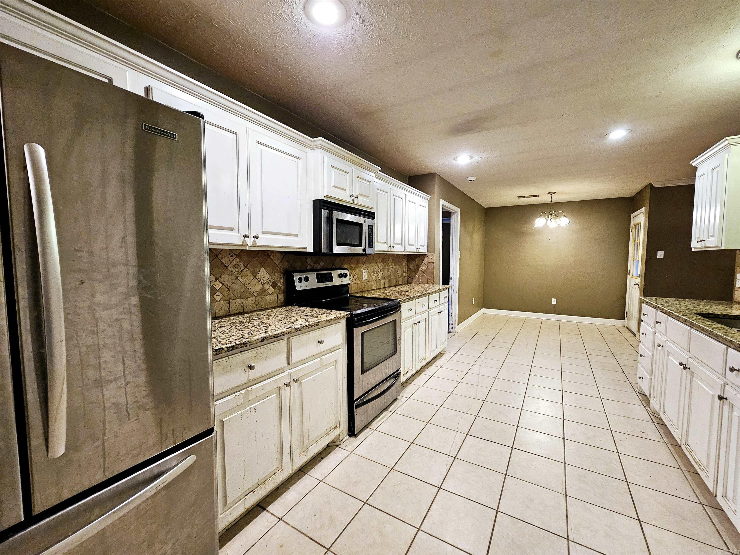 55 Mitchell  Greenbrier, AR