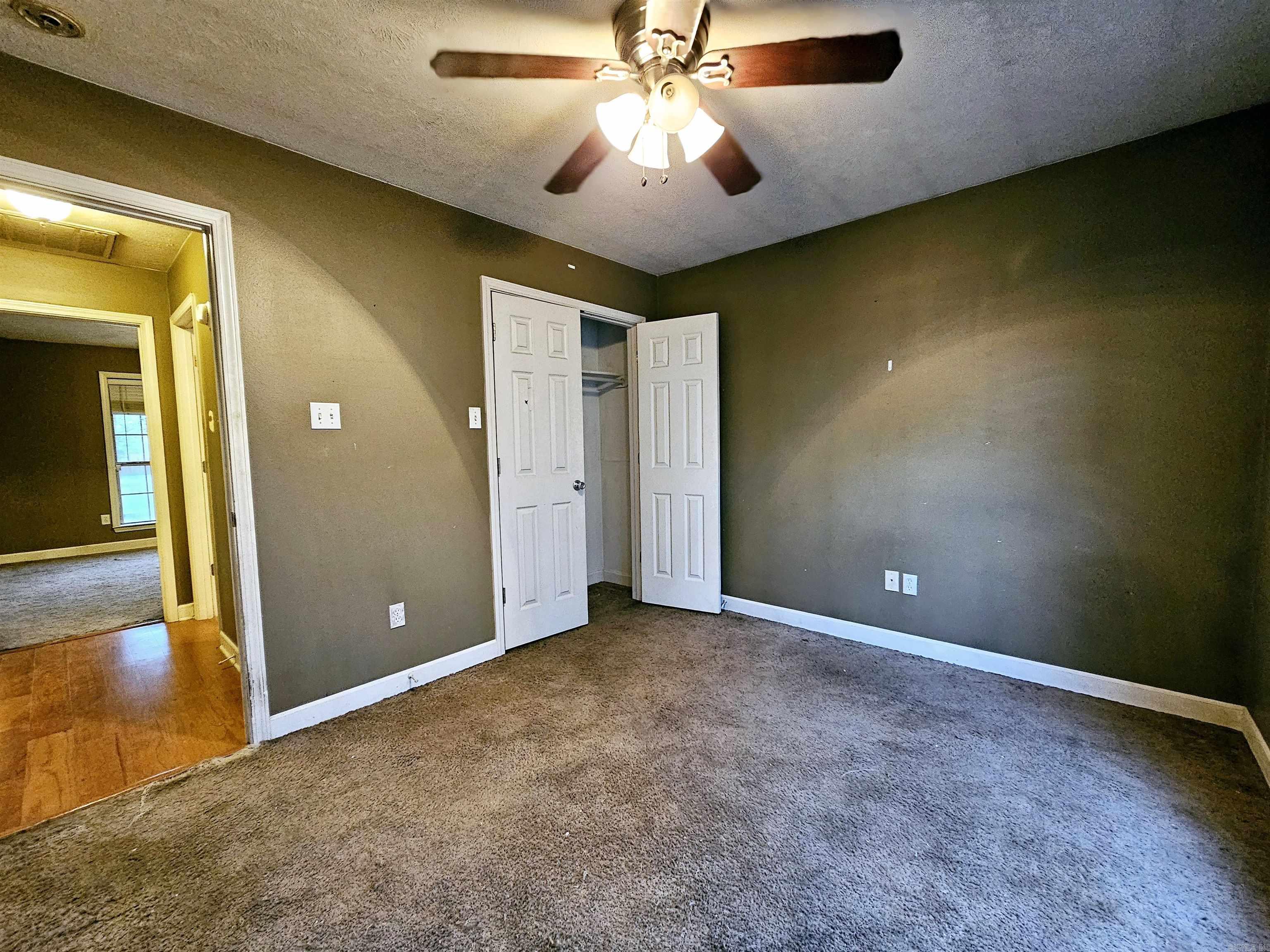 55 Mitchell  Greenbrier, AR