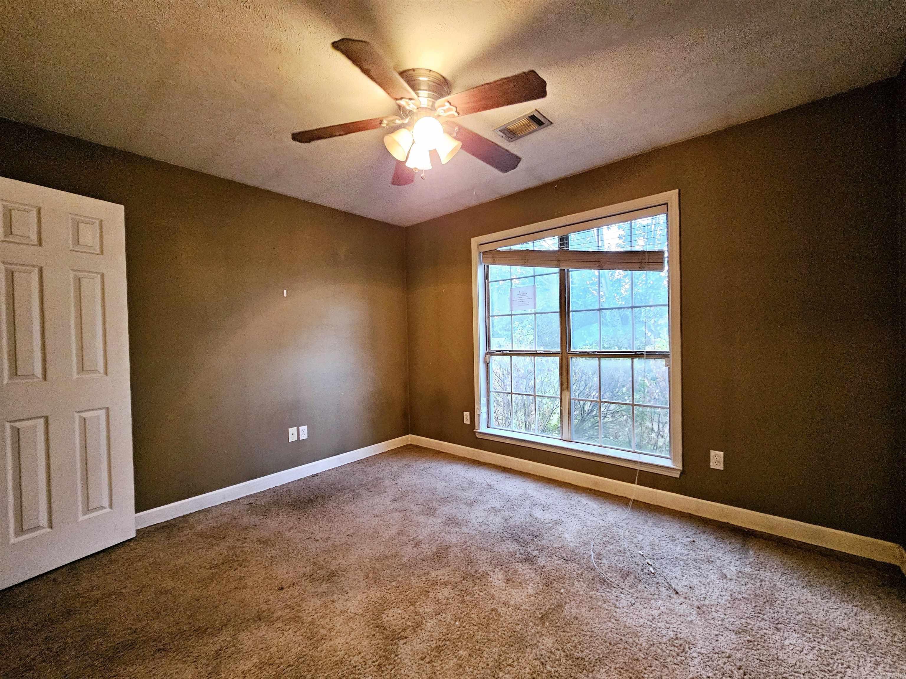 55 Mitchell  Greenbrier, AR