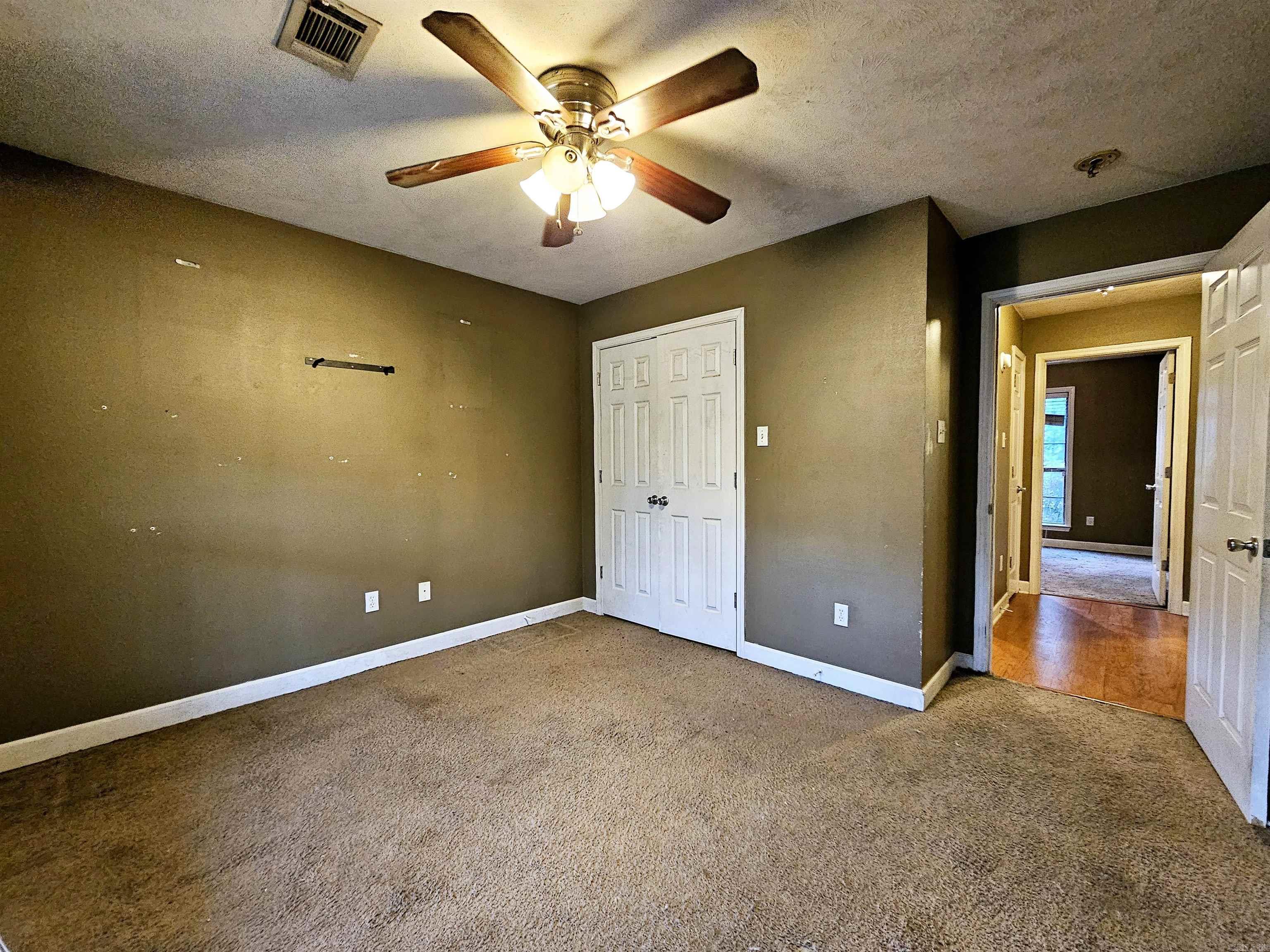 55 Mitchell  Greenbrier, AR