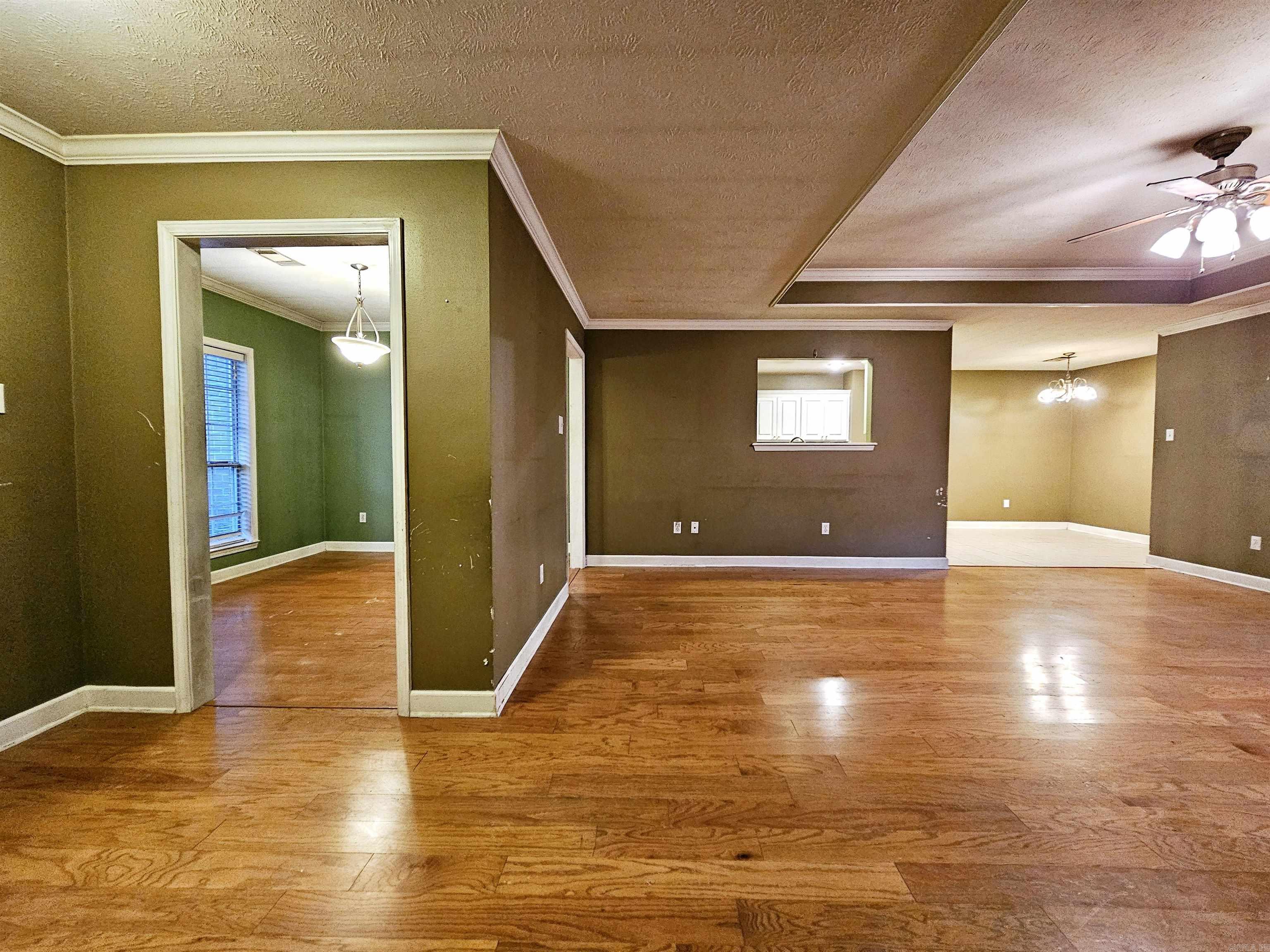 55 Mitchell  Greenbrier, AR