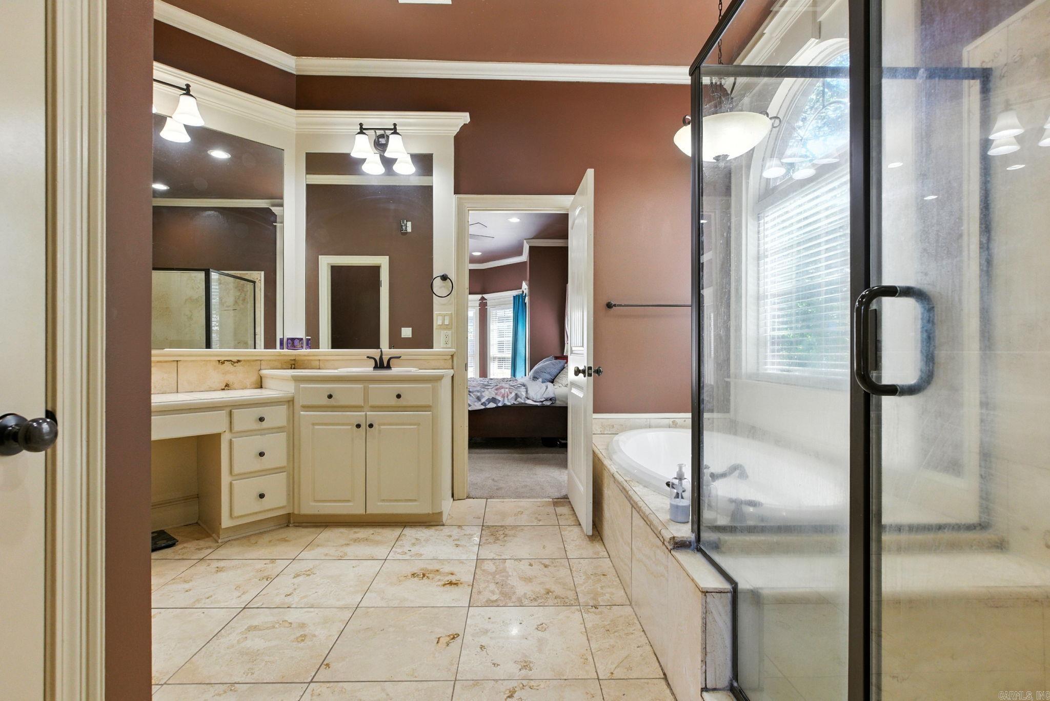 44 Shadow Creek Cir  Austin, AR