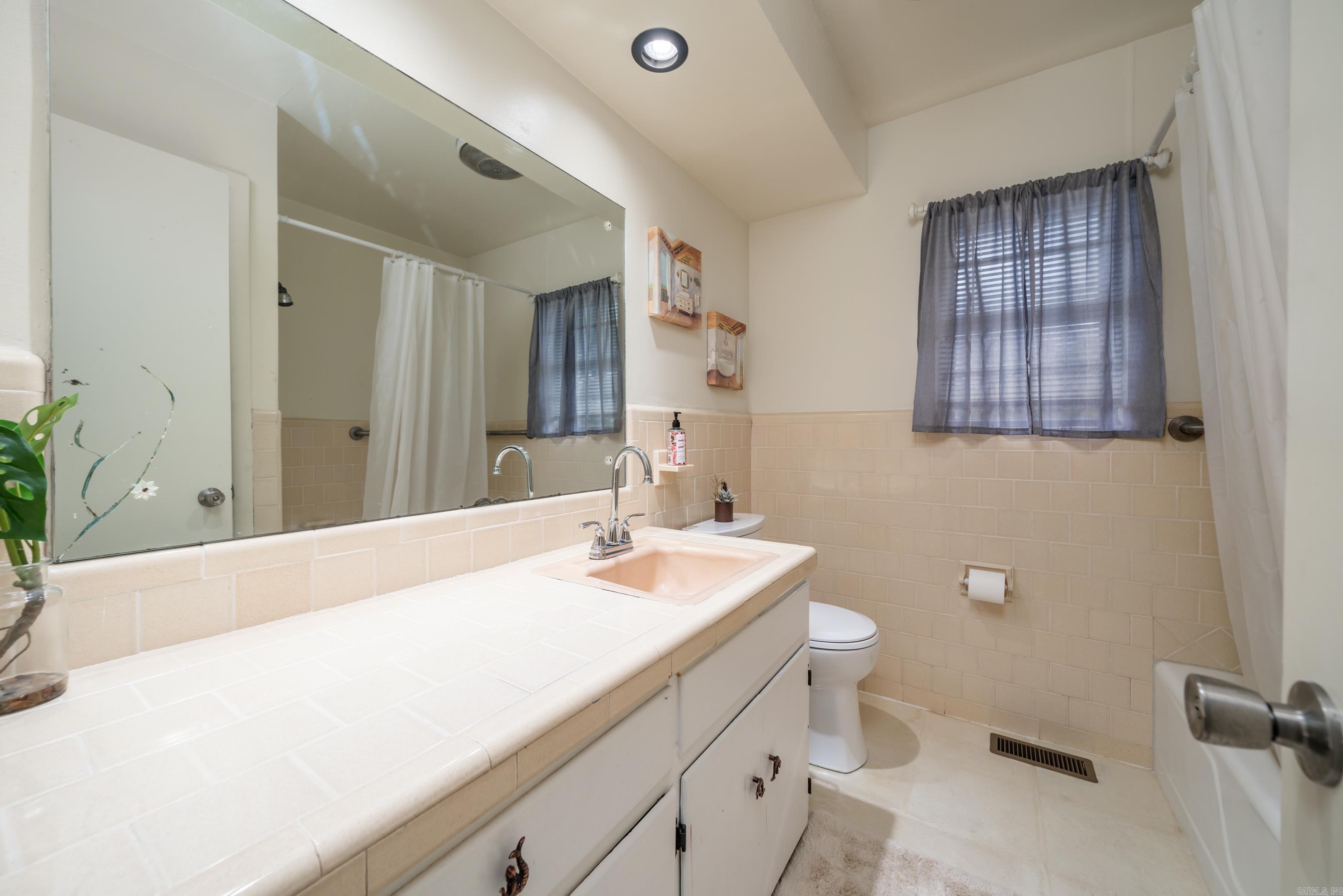 904 RICHARD  Hot Springs, AR