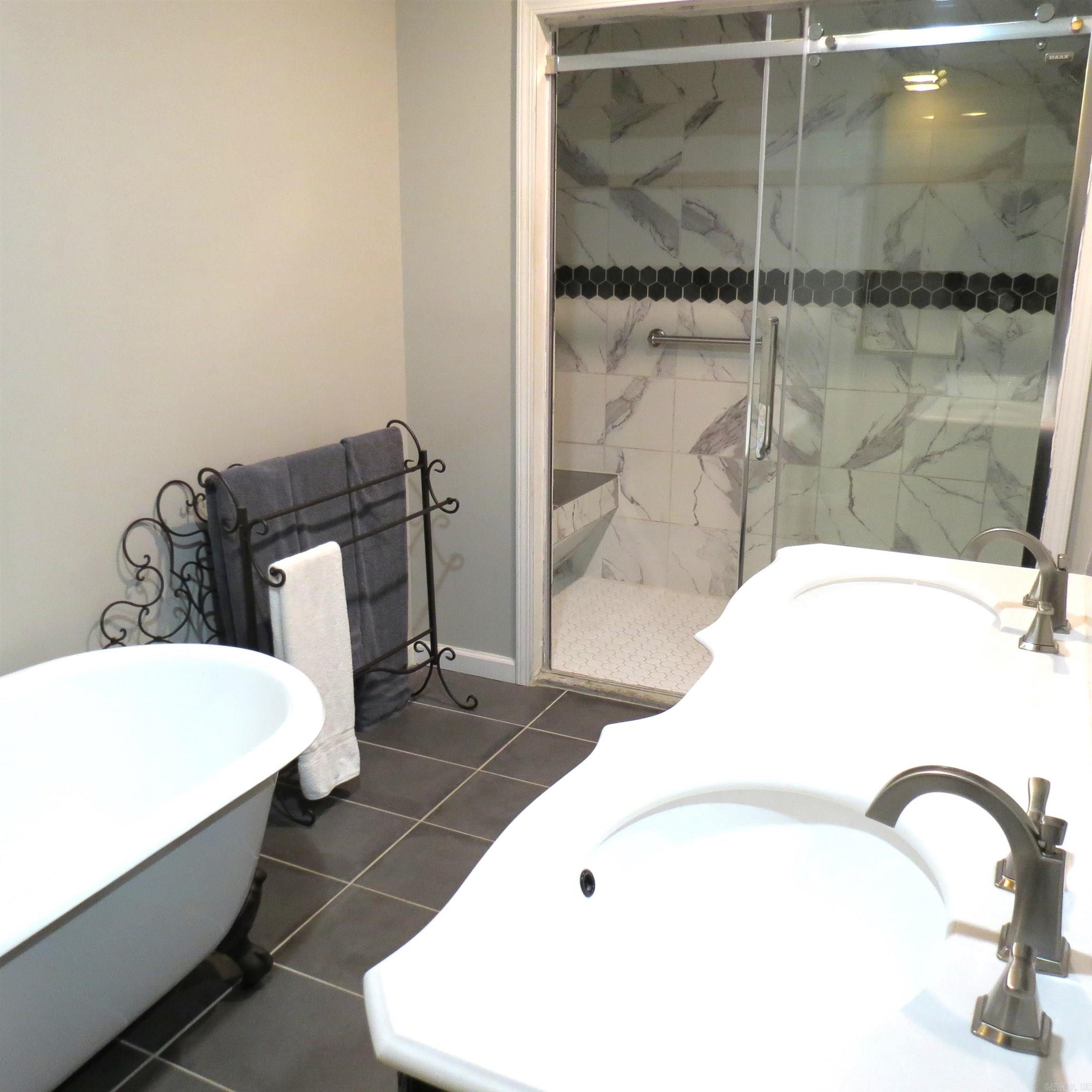 8227 Sulphur Springs  Pine Bluff, AR