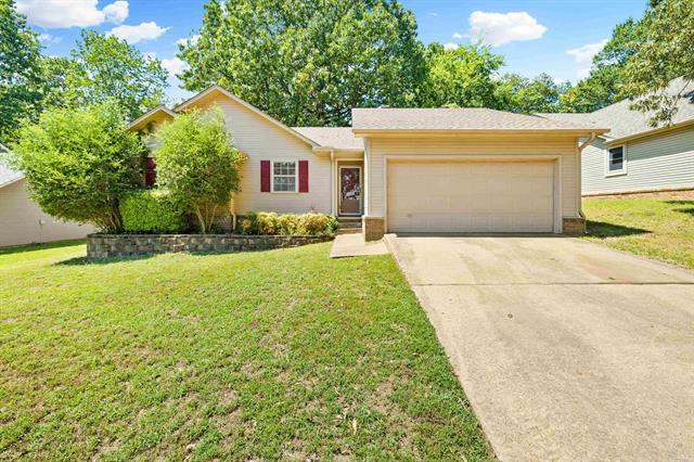 3007  Oakbrook  Benton, AR