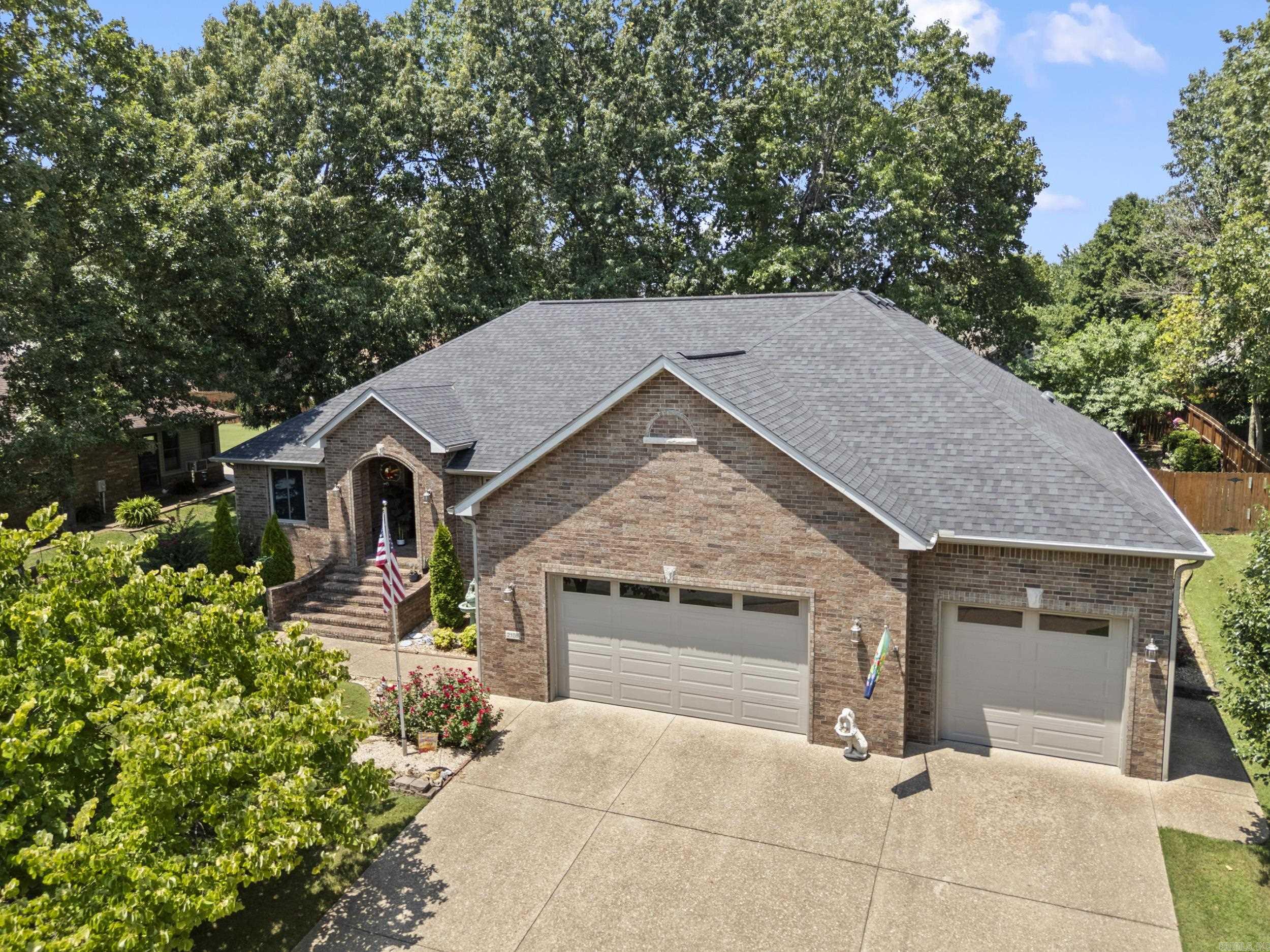 2108 Brookwood Drive