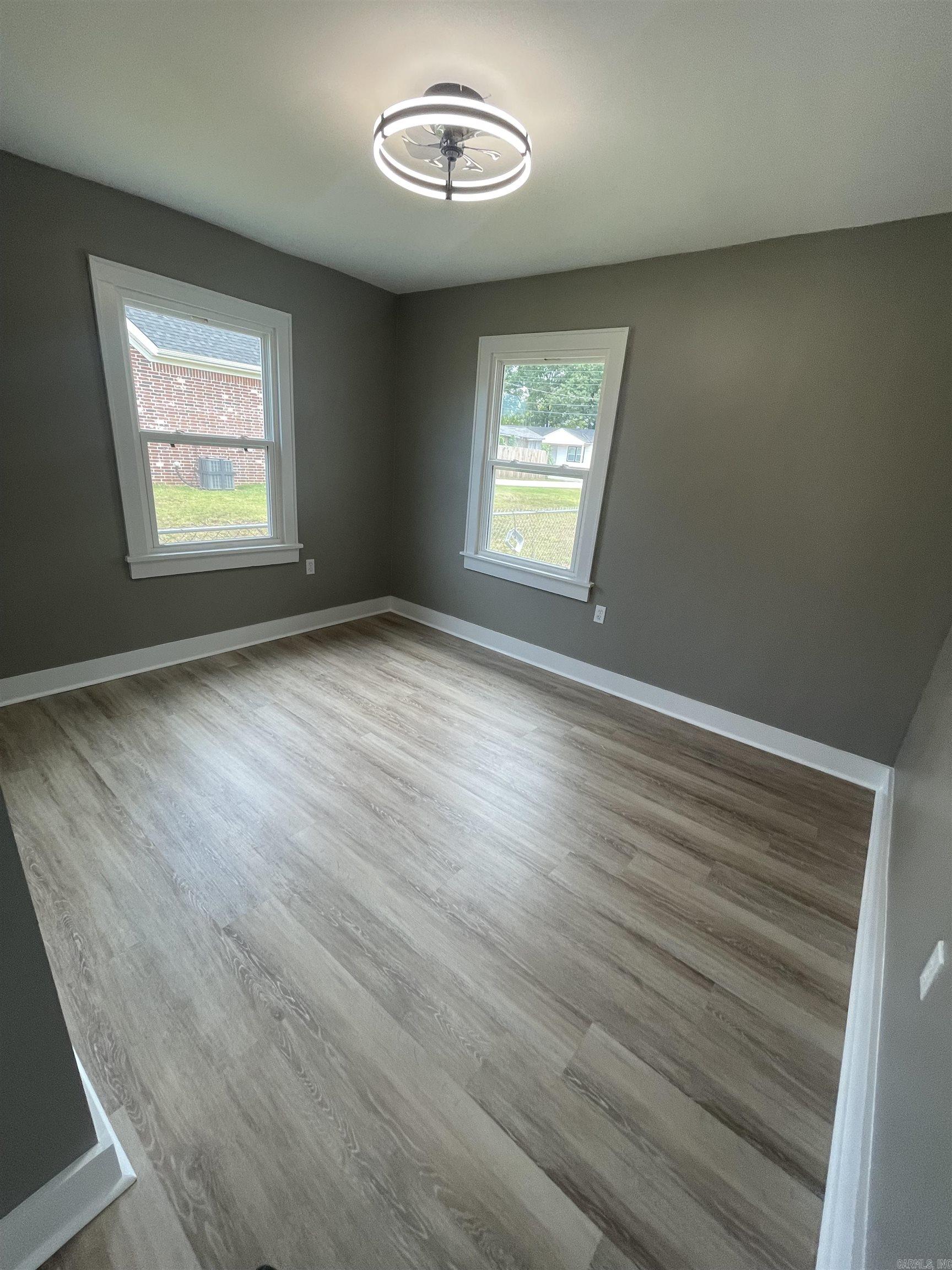 1515 S Izard  Little Rock, AR