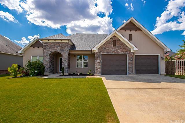 1925  Massee Gardens  Conway, AR