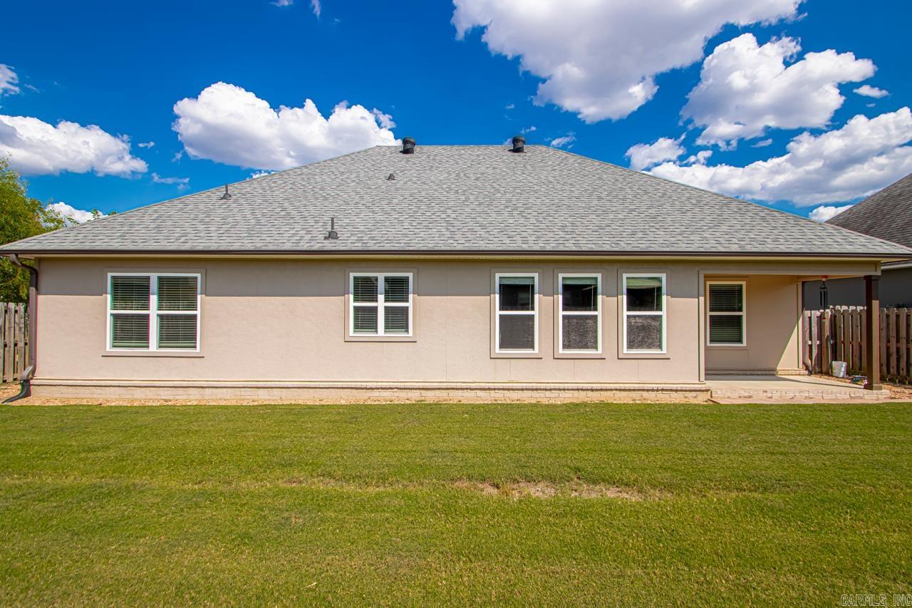1925 Massee Gardens  Conway, AR