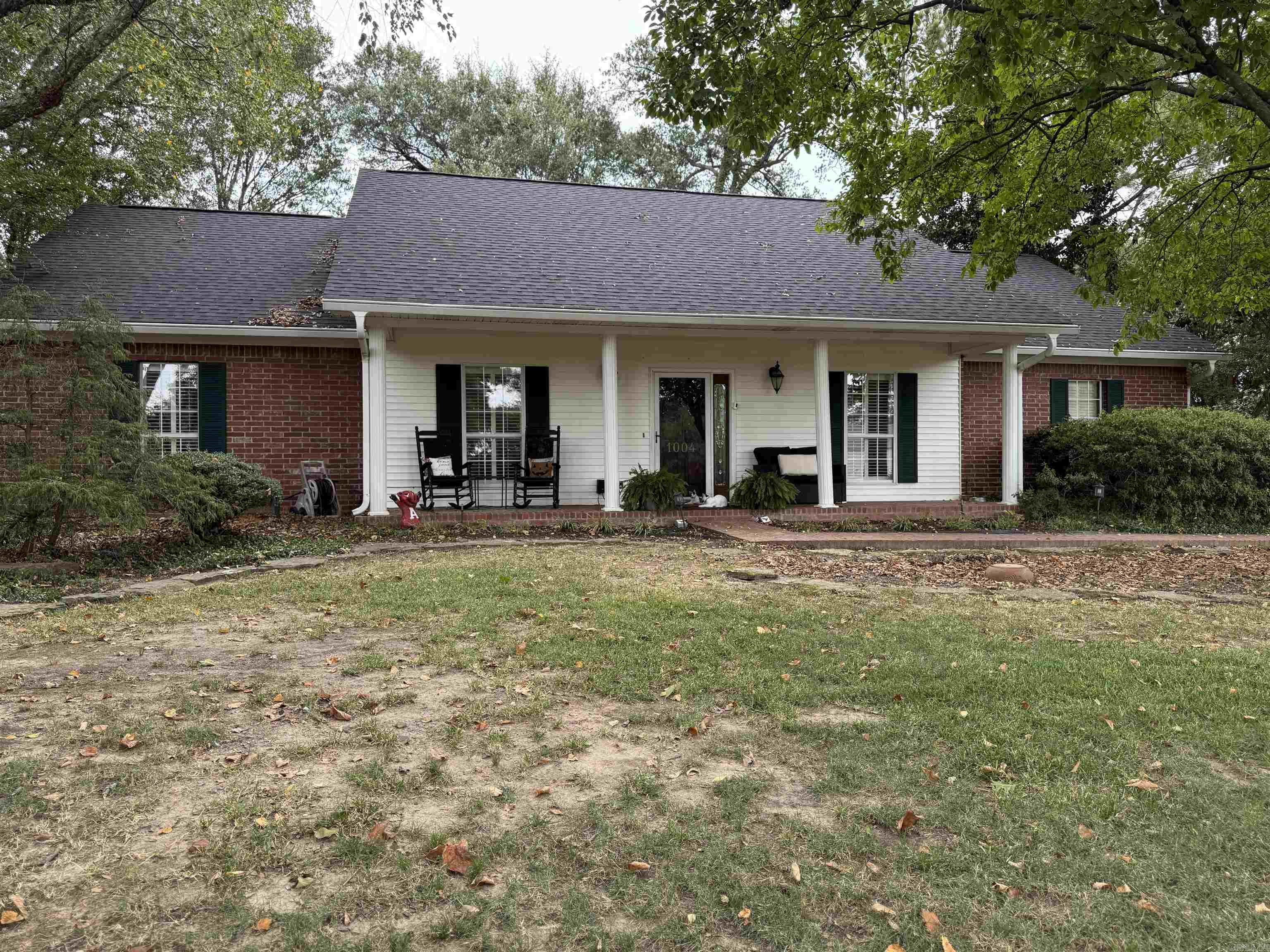 1004 Stone  Stuttgart, AR