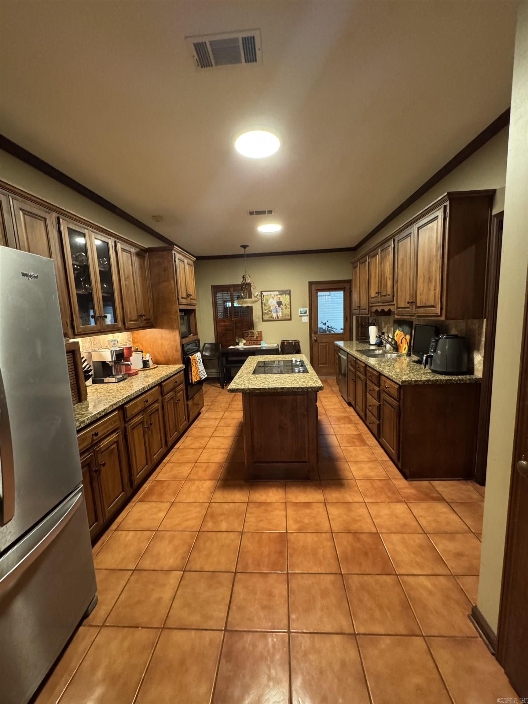 1004 Stone  Stuttgart, AR
