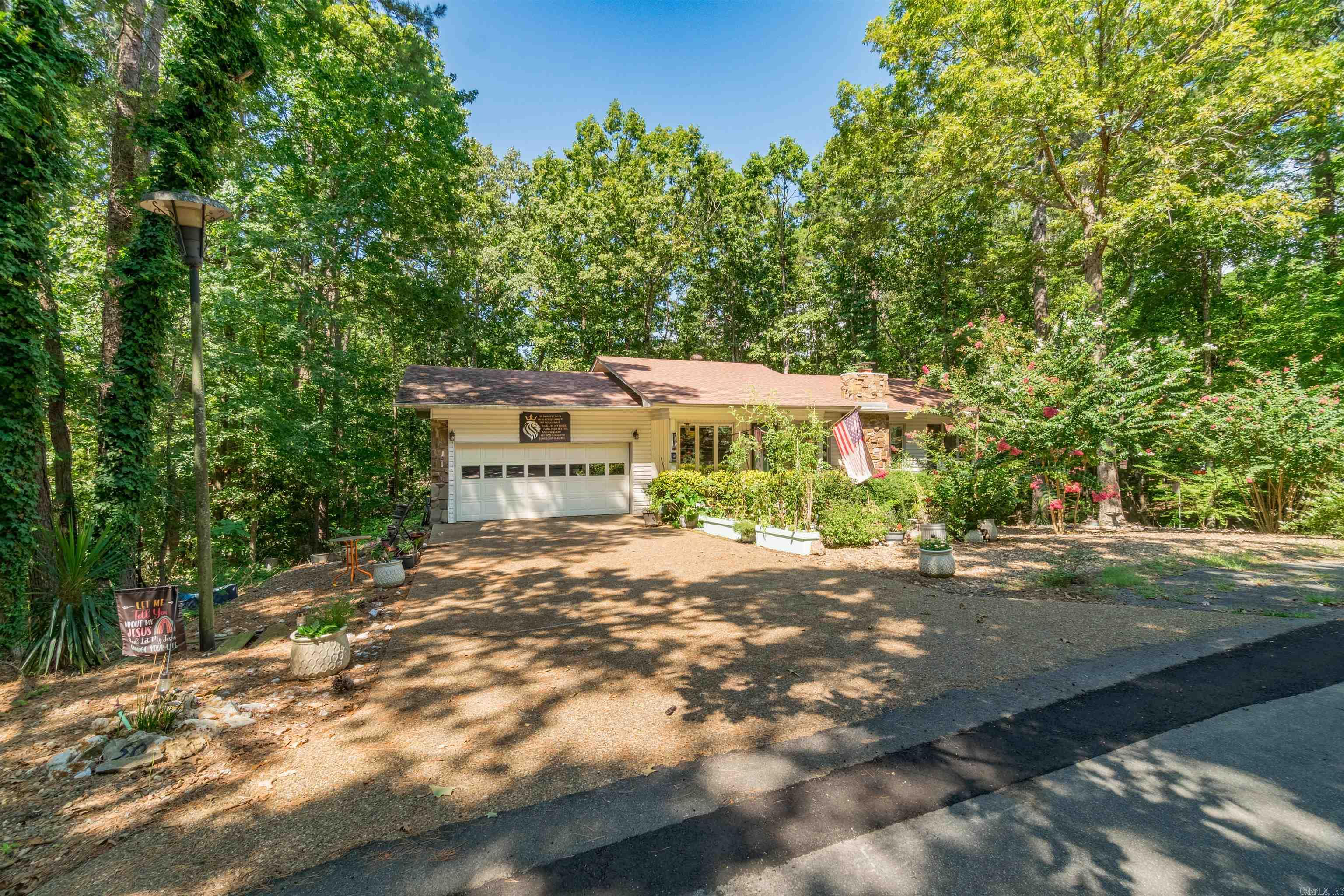 50 S Pego Way Hot Springs Village, AR 71909