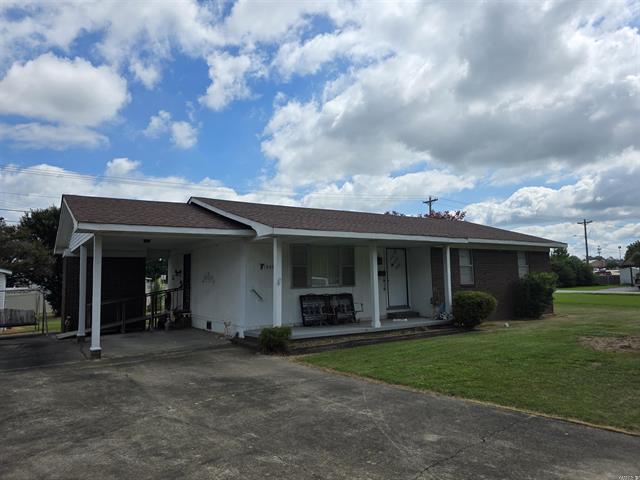 1944  Magnolia Ln  Paragould, AR