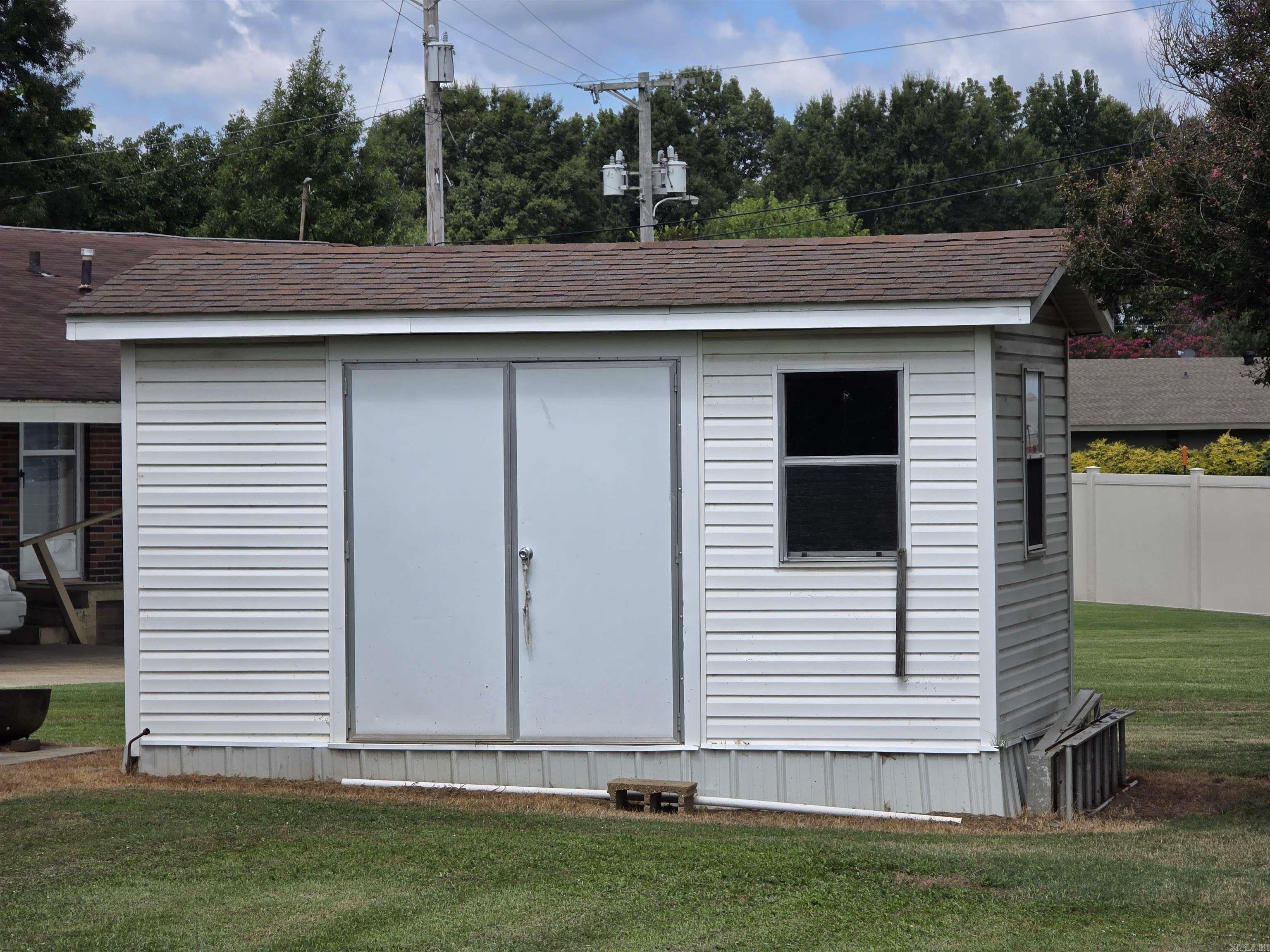 1944 Magnolia Ln  Paragould, AR