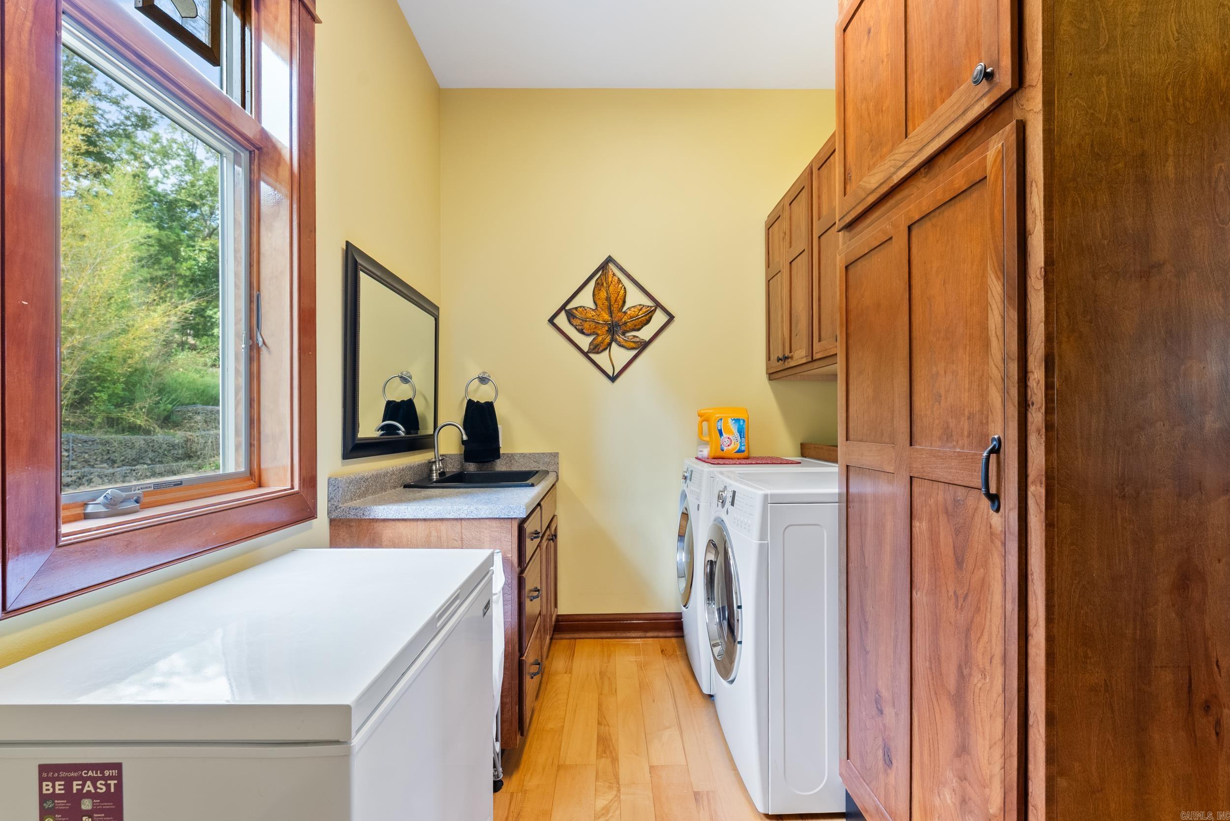 228 E Windfall  Bee Branch, AR