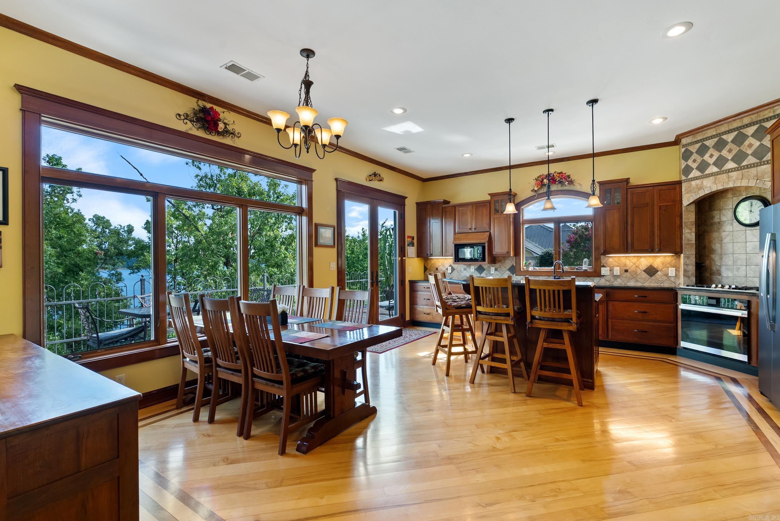 228 E Windfall  Bee Branch, AR