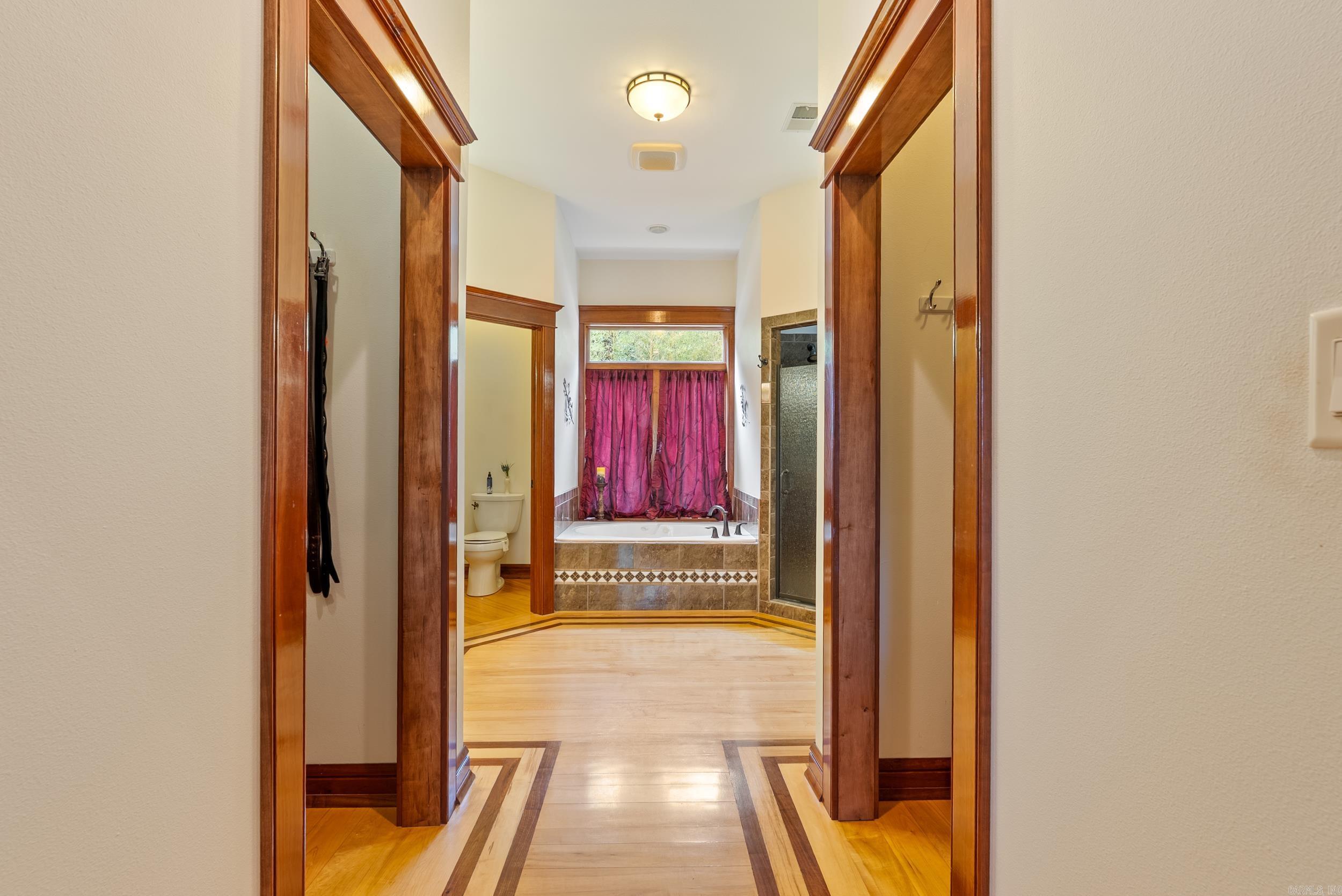 228 E Windfall  Bee Branch, AR