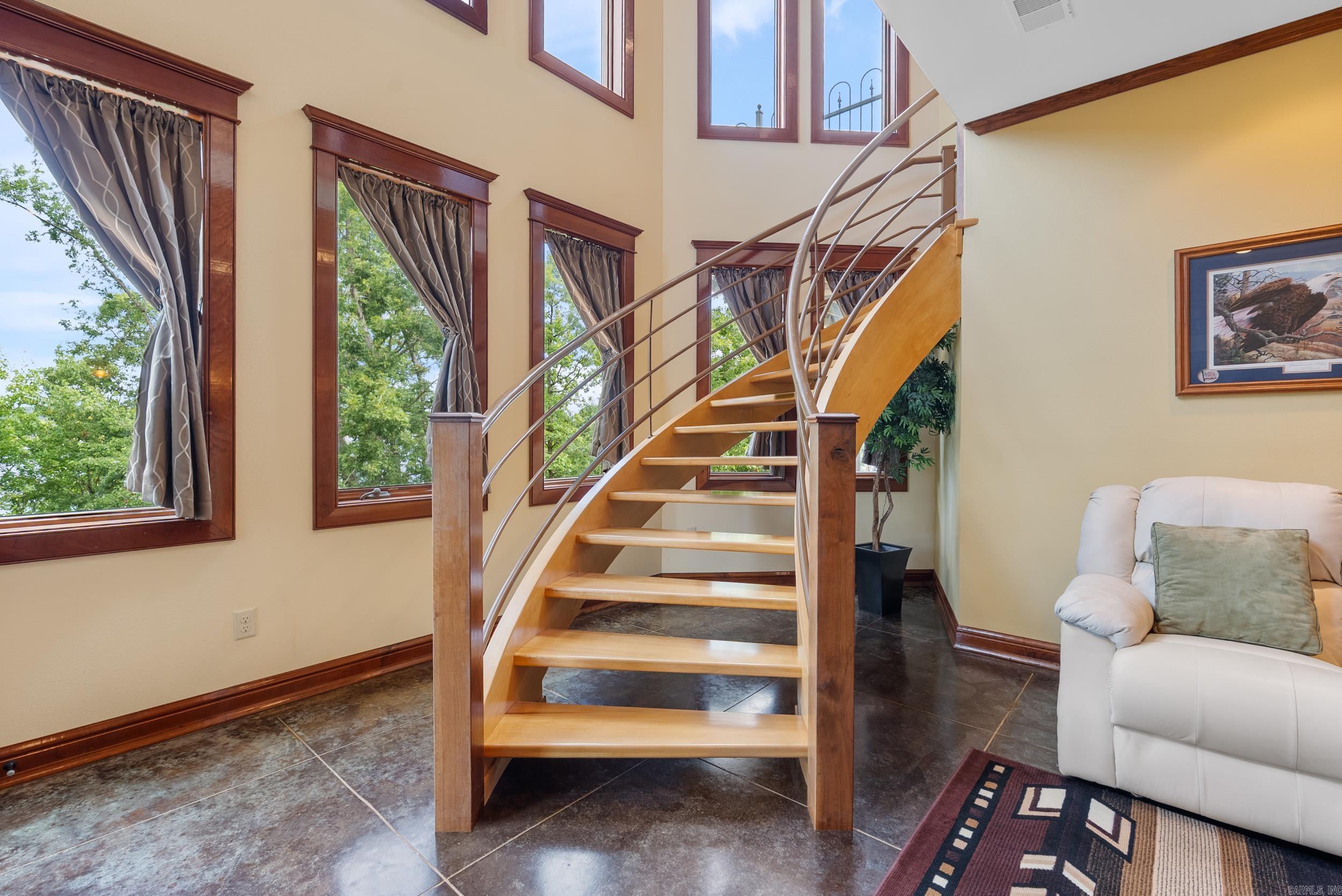 228 E Windfall  Bee Branch, AR