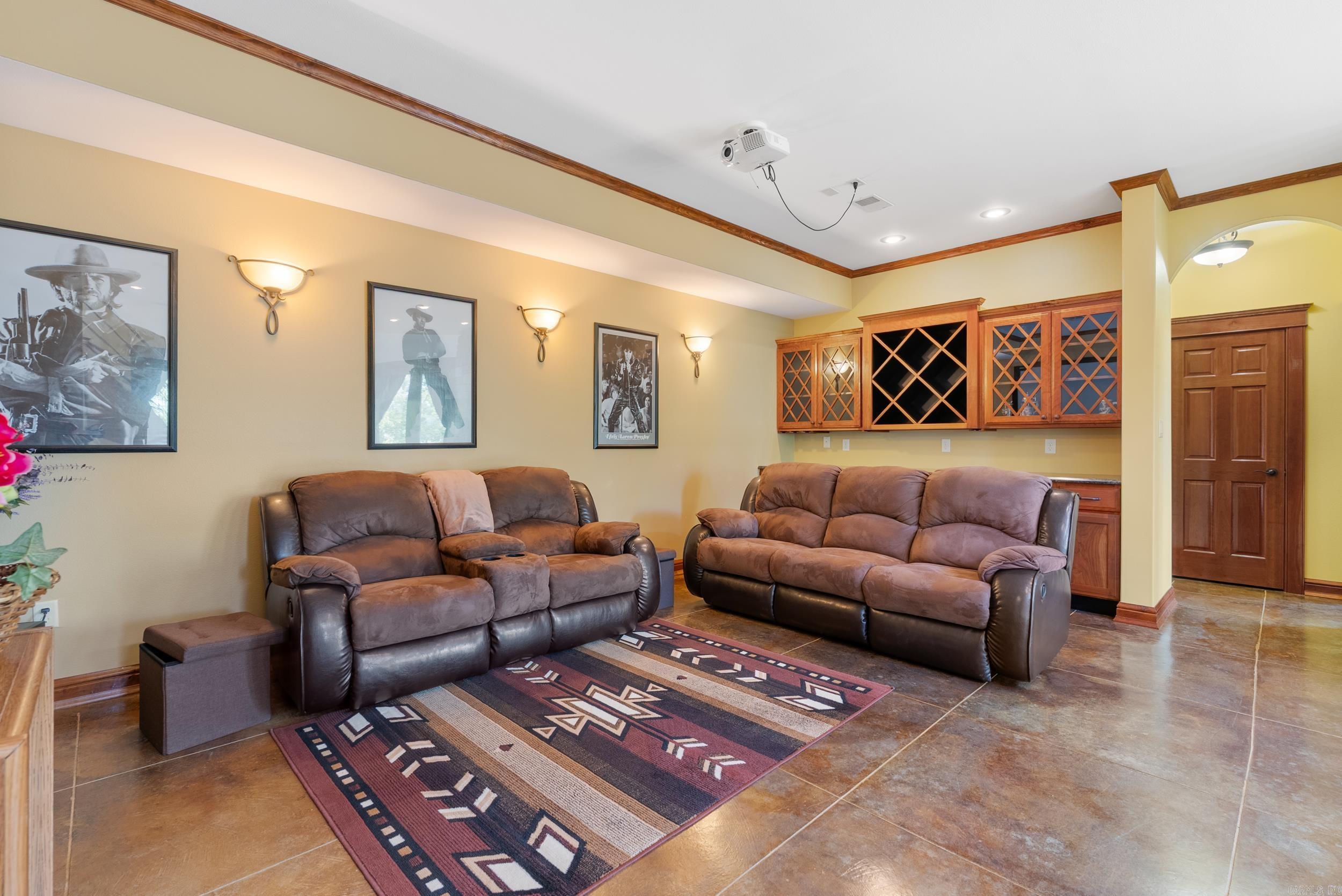 228 E Windfall  Bee Branch, AR