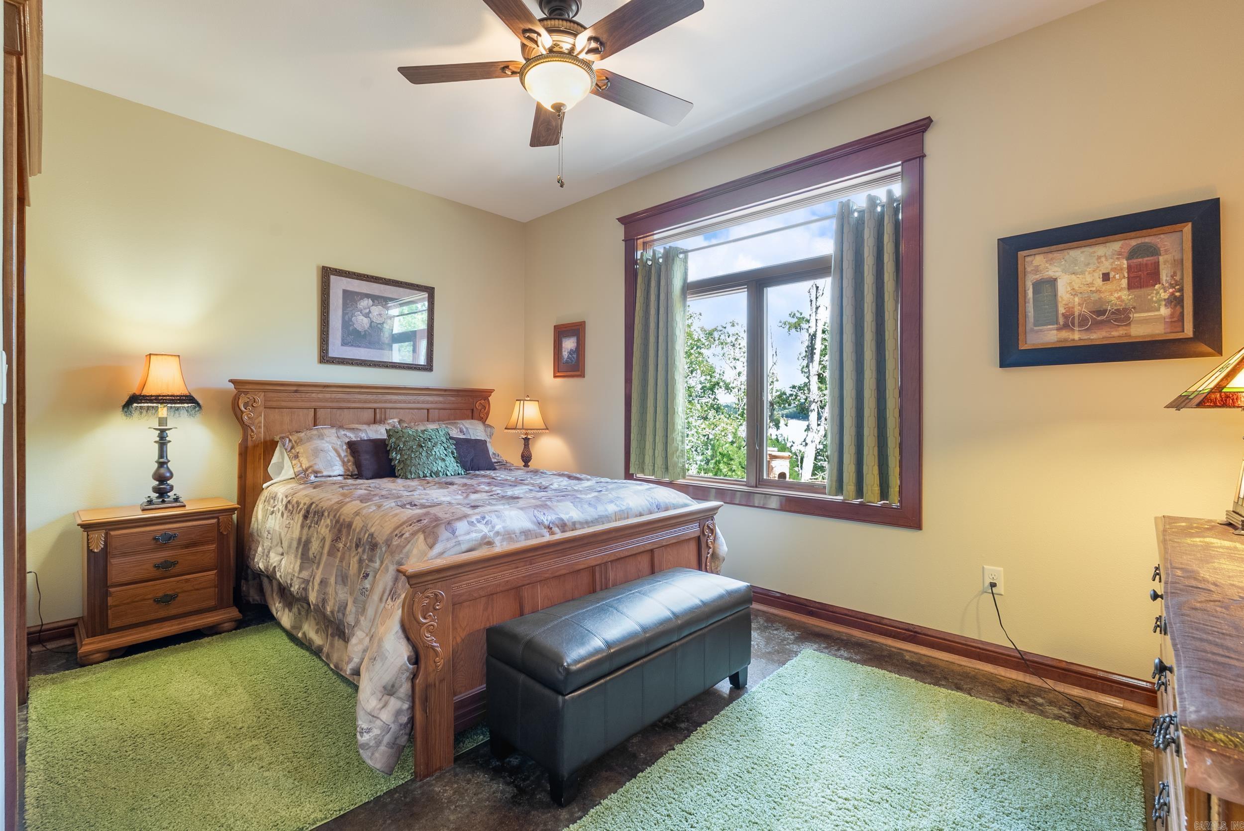 228 E Windfall  Bee Branch, AR
