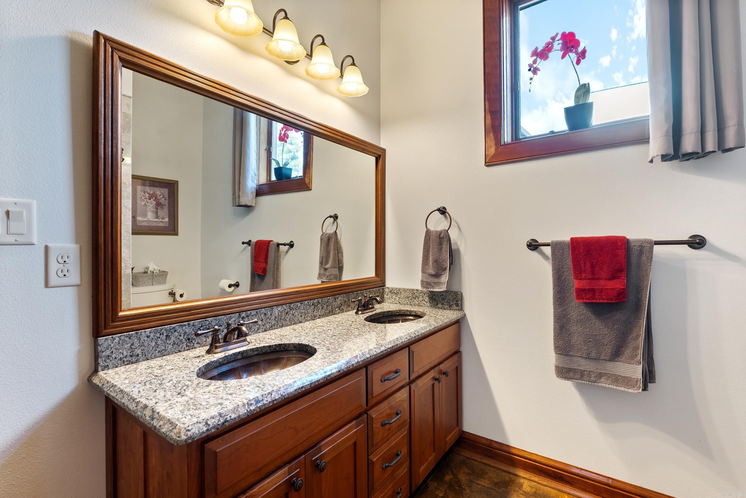 228 E Windfall  Bee Branch, AR