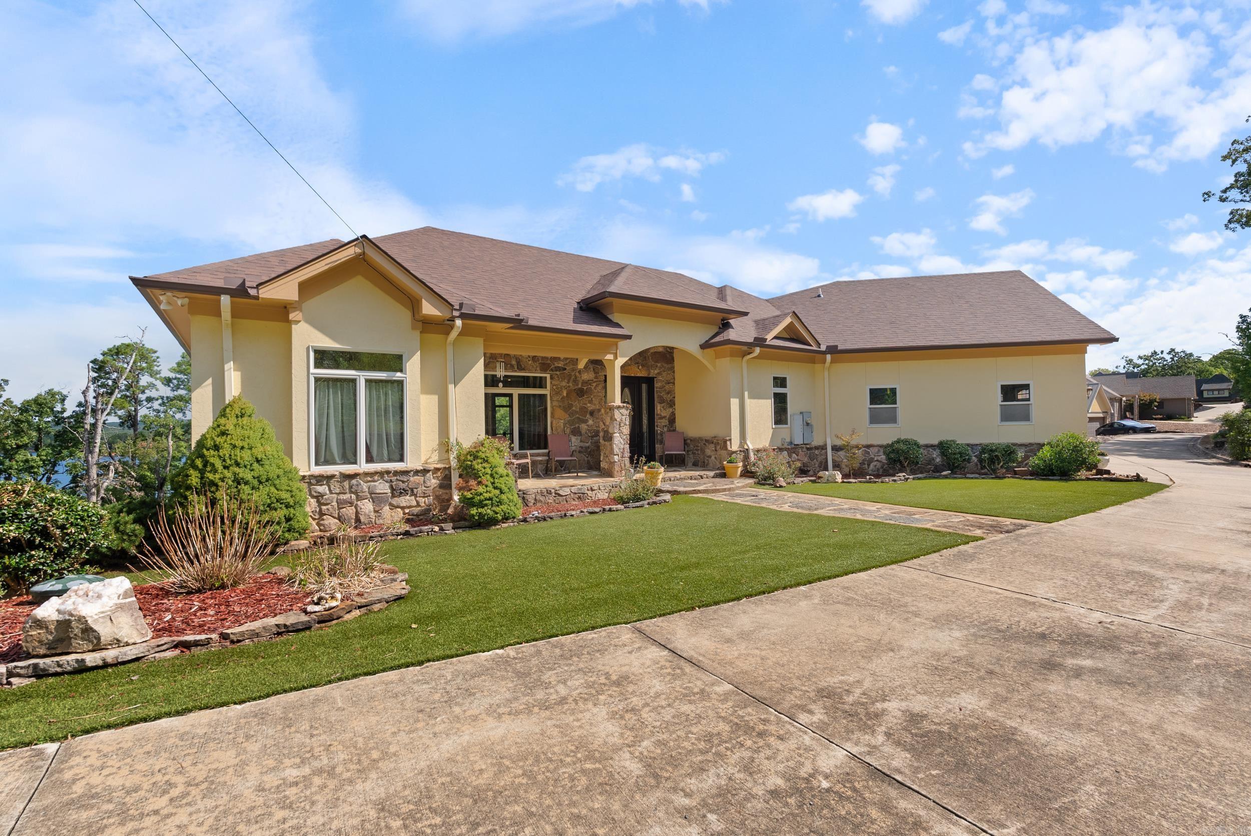 228 E Windfall  Bee Branch, AR
