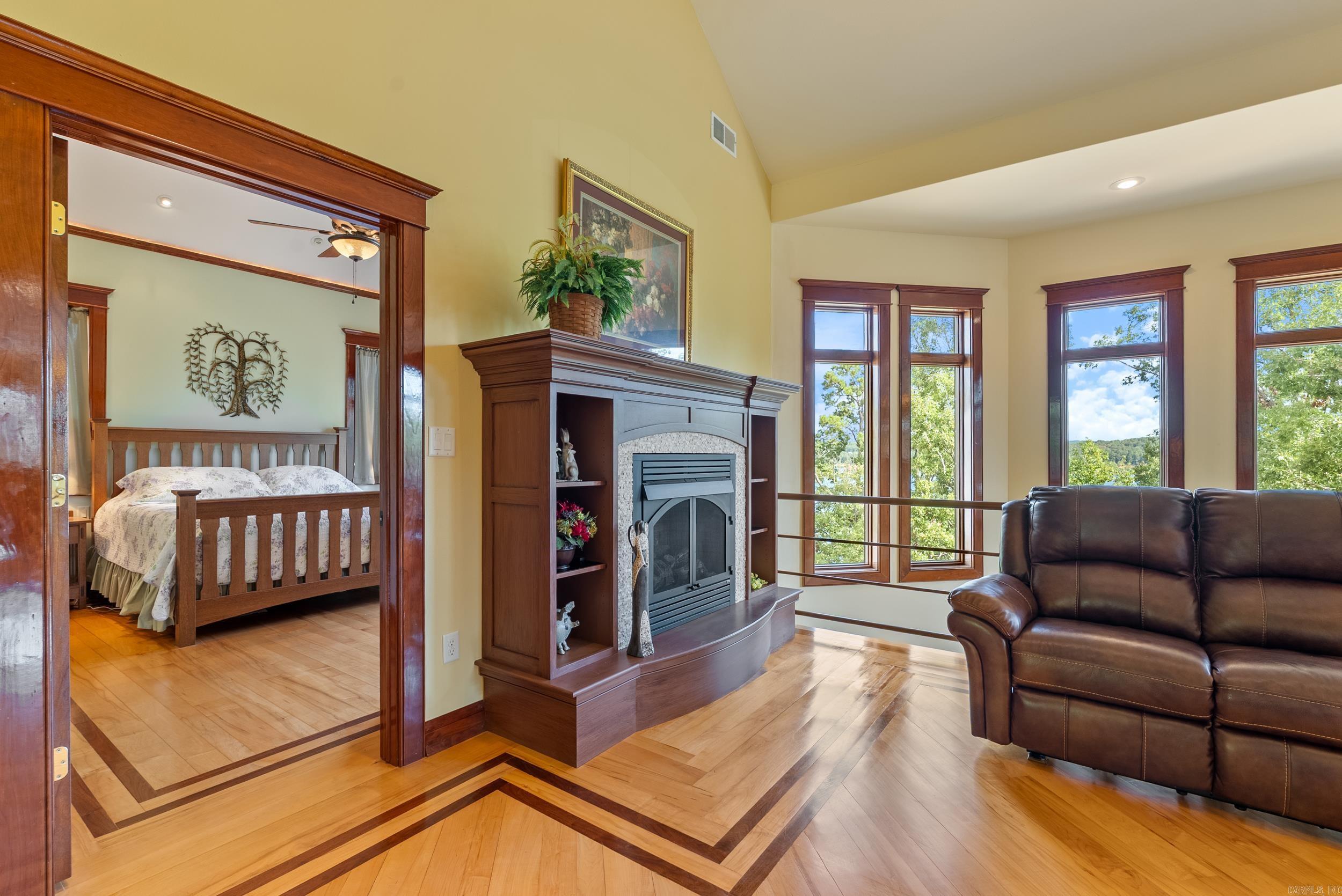 228 E Windfall  Bee Branch, AR