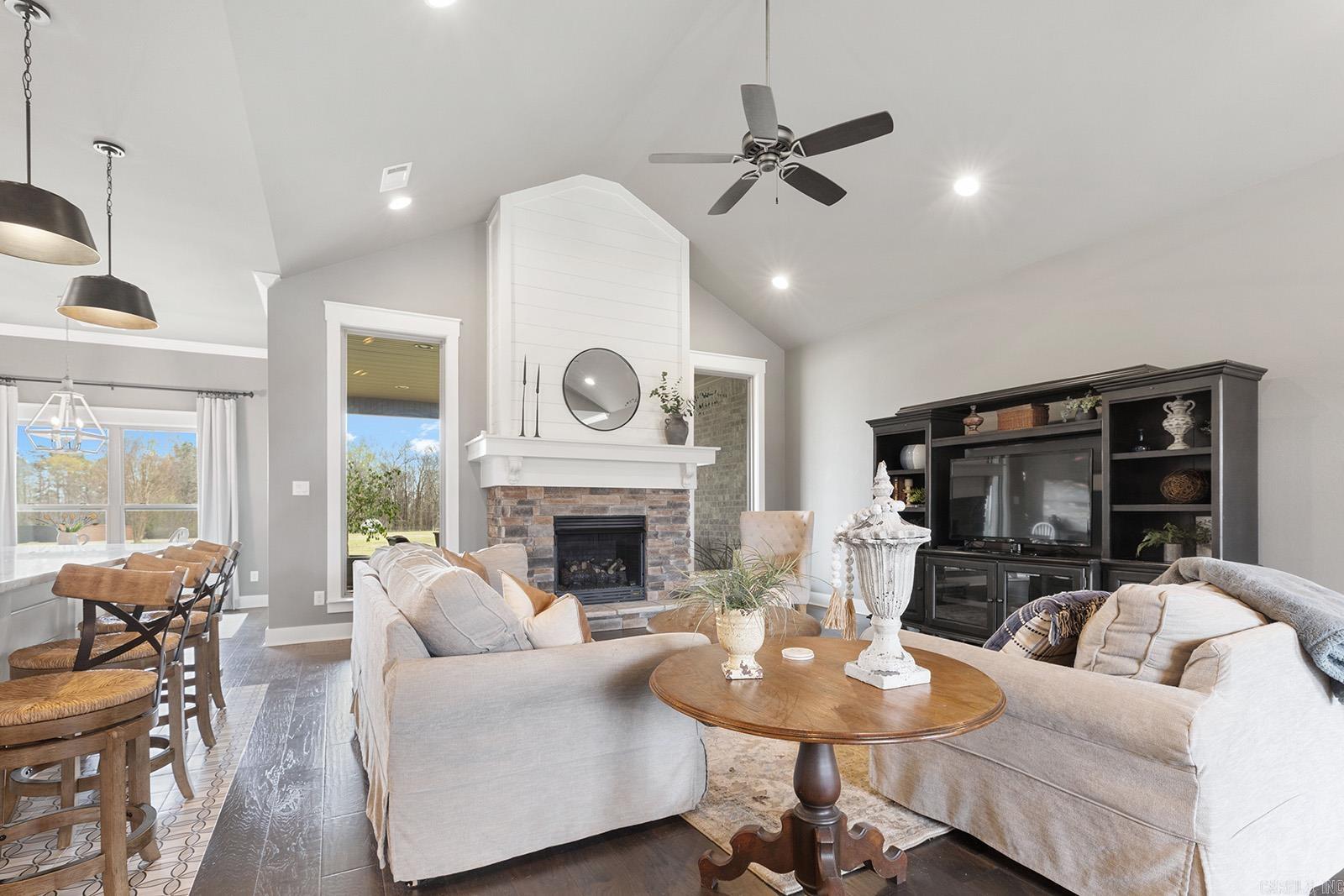 4033 Vineyard Way  Alexander, AR