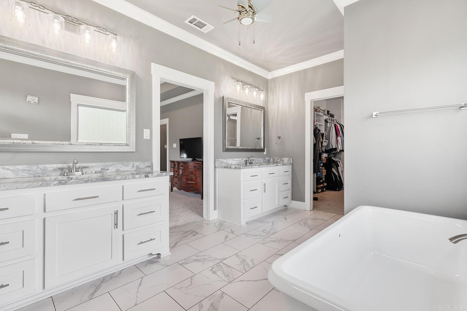 4033 Vineyard Way  Alexander, AR