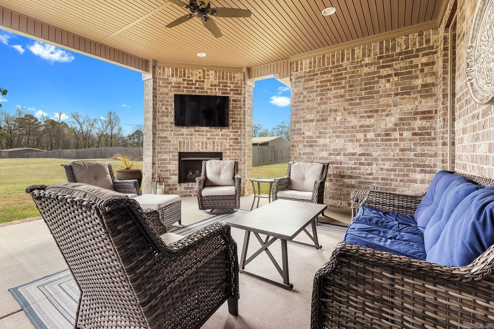 4033 Vineyard Way  Alexander, AR