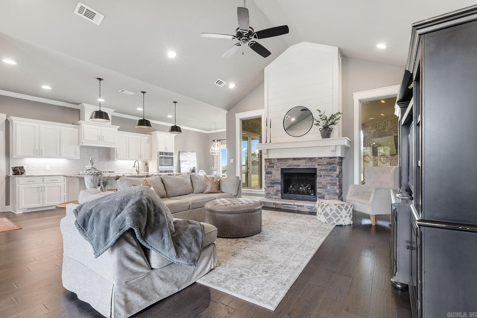 4033 Vineyard Way  Alexander, AR