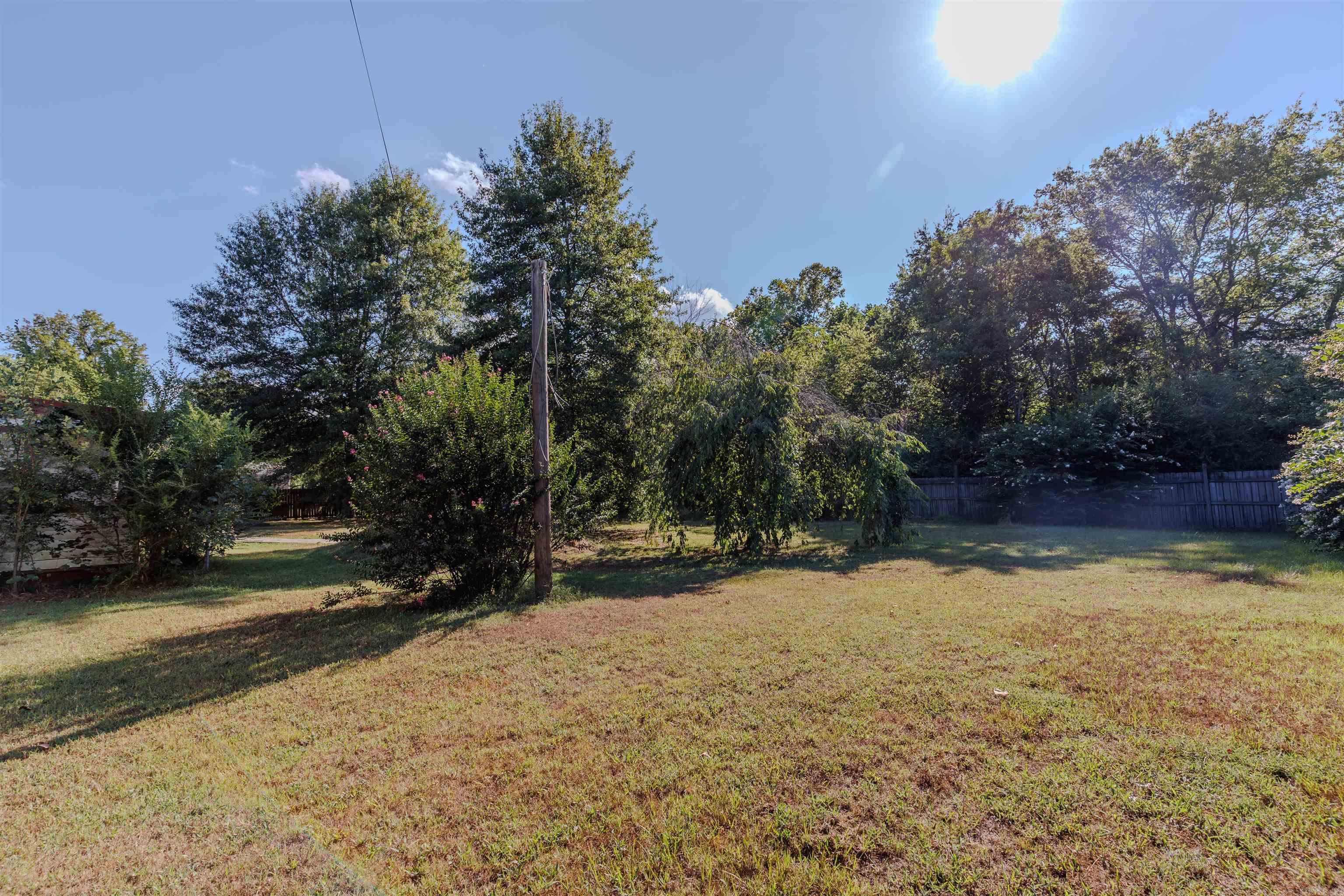 611 S Johnson  Perry, AR