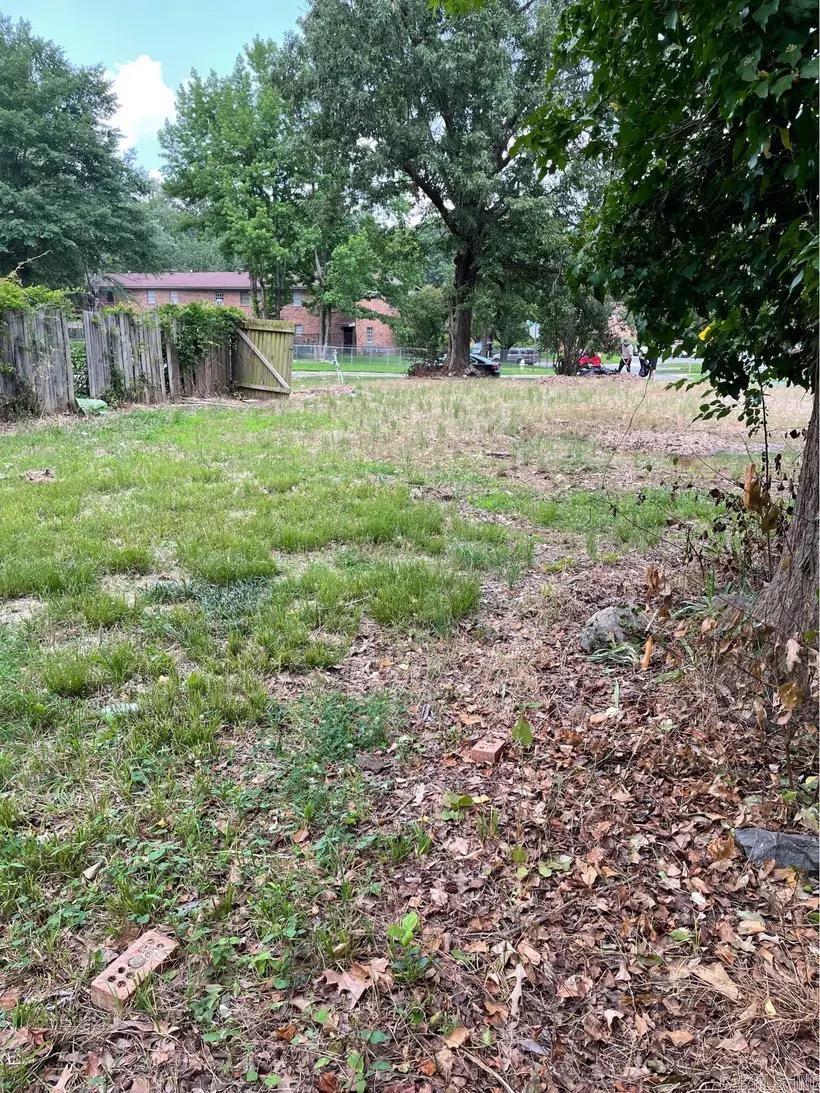 8406 dreher  Little Rock, AR
