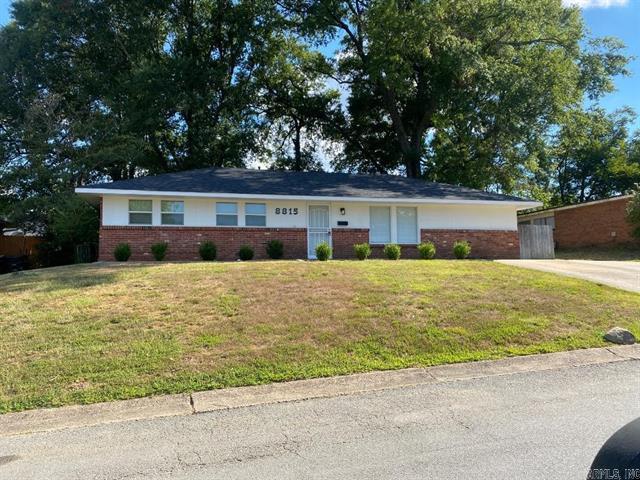 8815  Cloverhill  Little Rock, AR