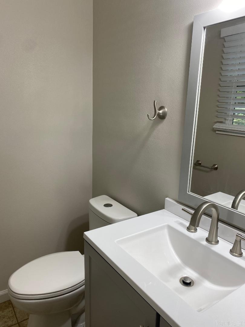 8815 Cloverhill  Little Rock, AR