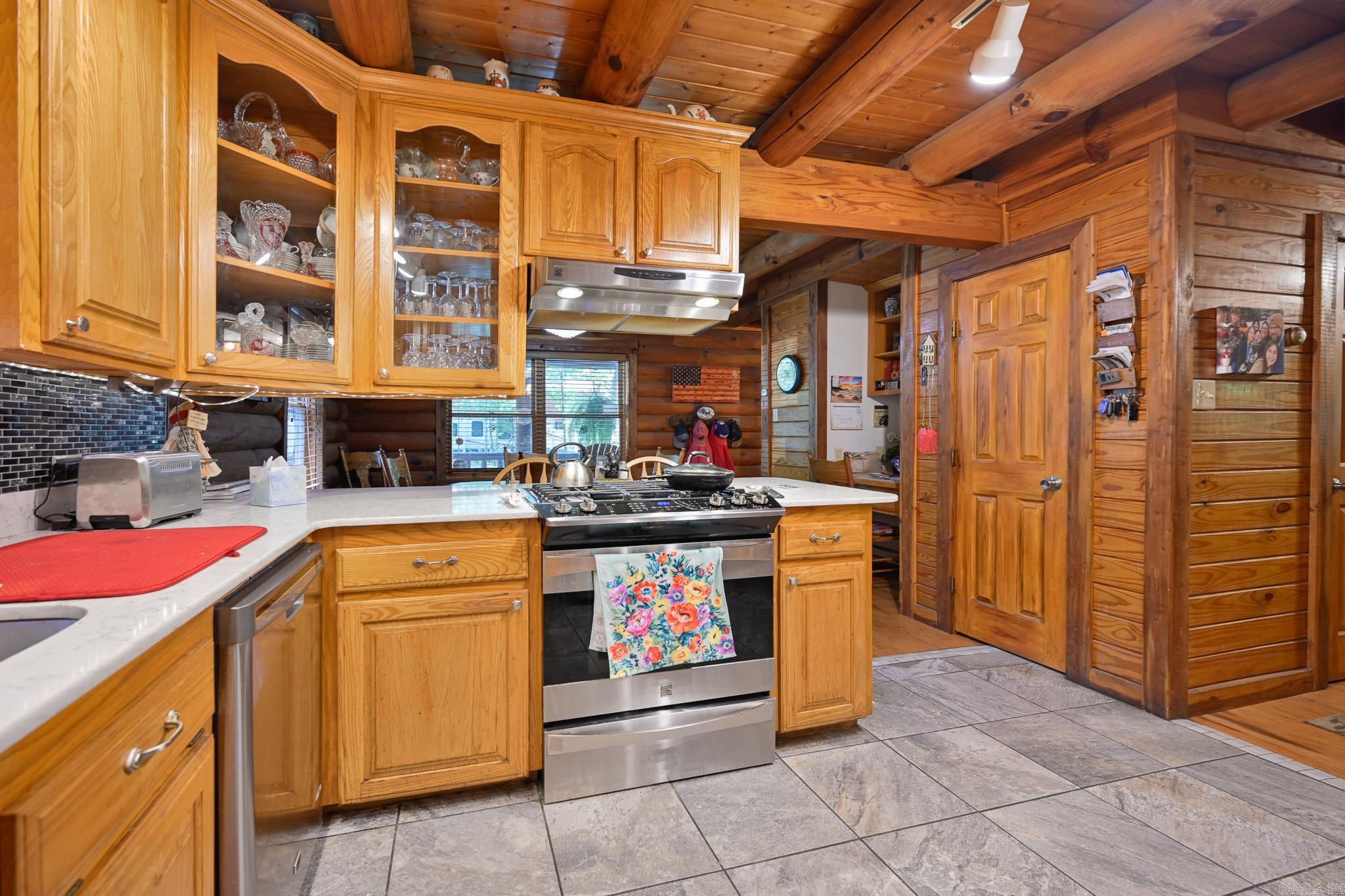 178 Forest Ln  Vandervoort, AR