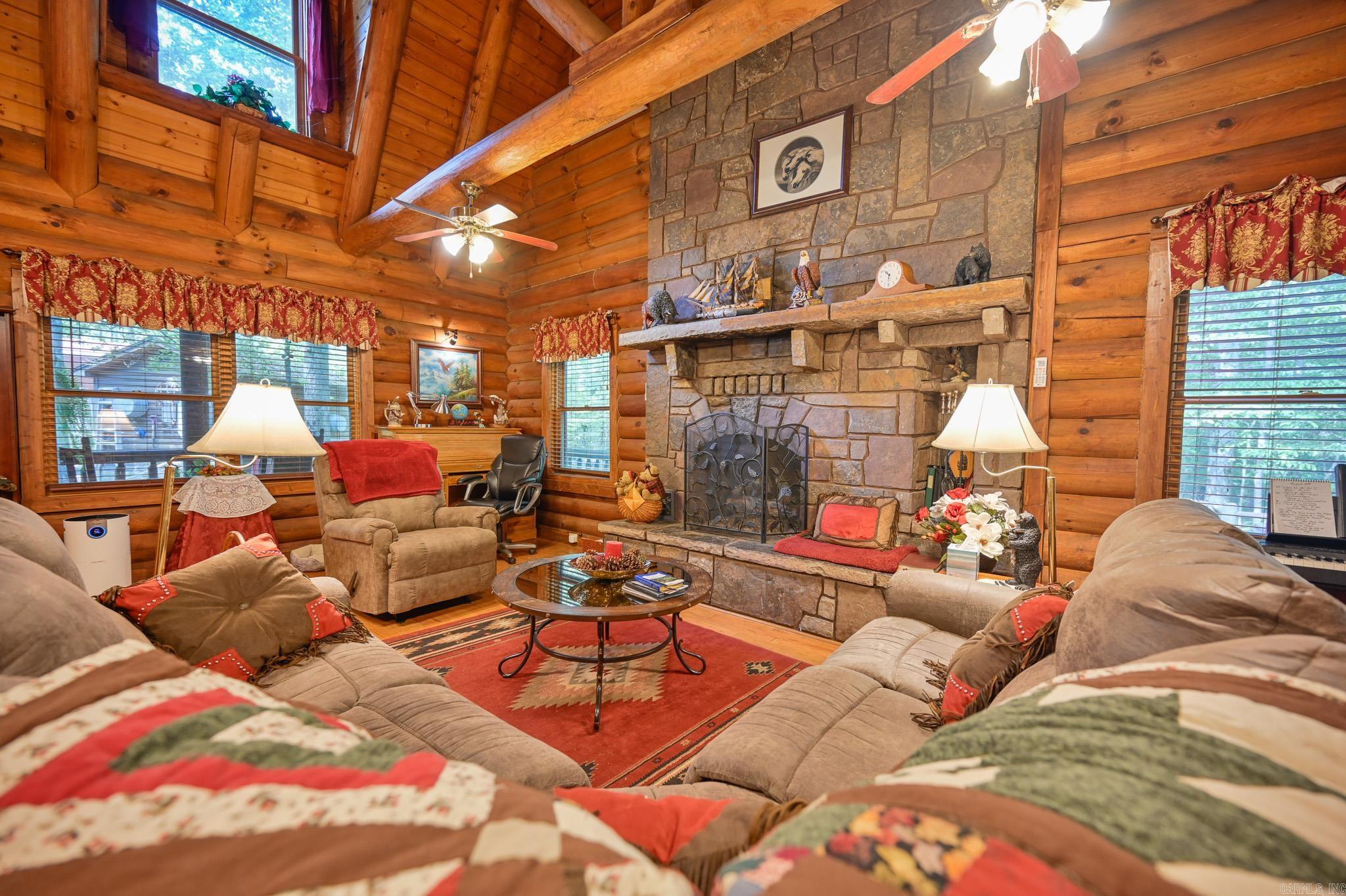 178 Forest Ln  Vandervoort, AR