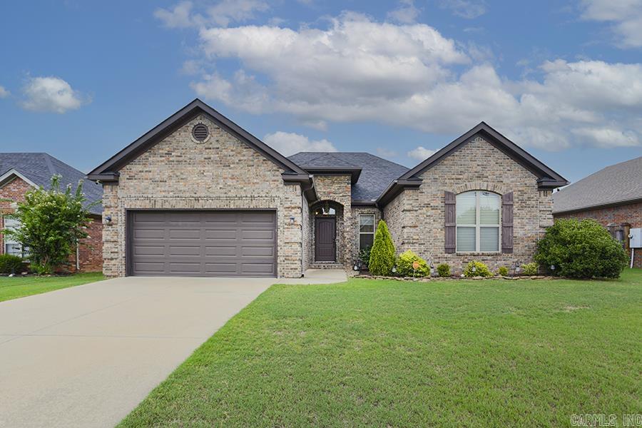 121 Cabanel Drive