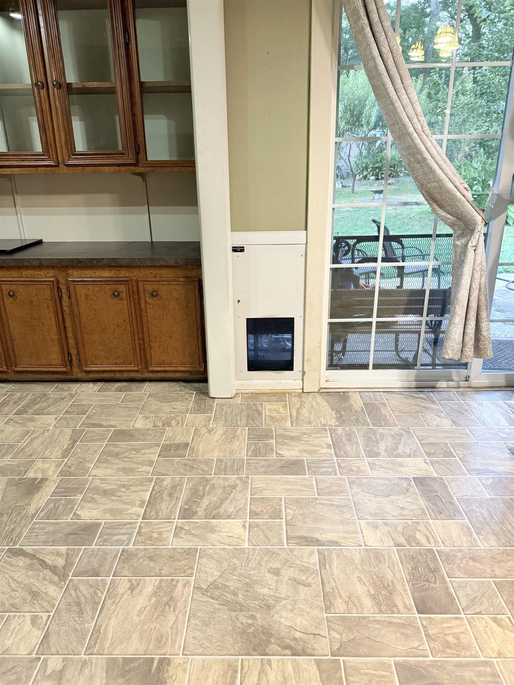 1220 Crystal  Benton, AR