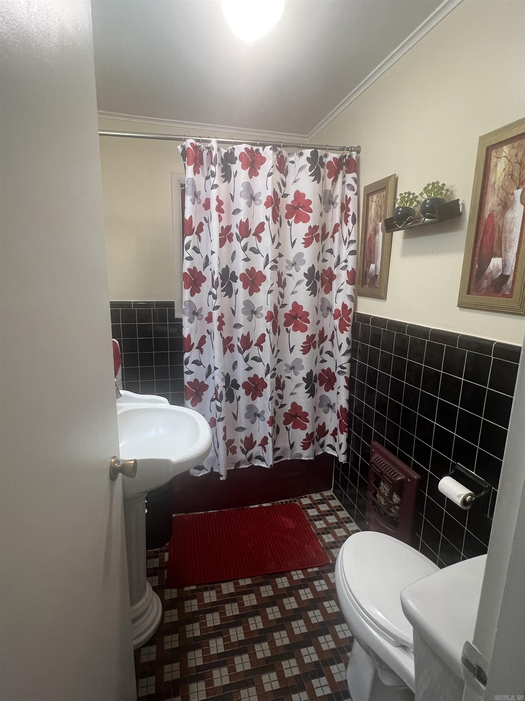 2210 W 39th  Pine Bluff, AR