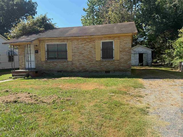 310 W 24th  Pine Bluff, AR