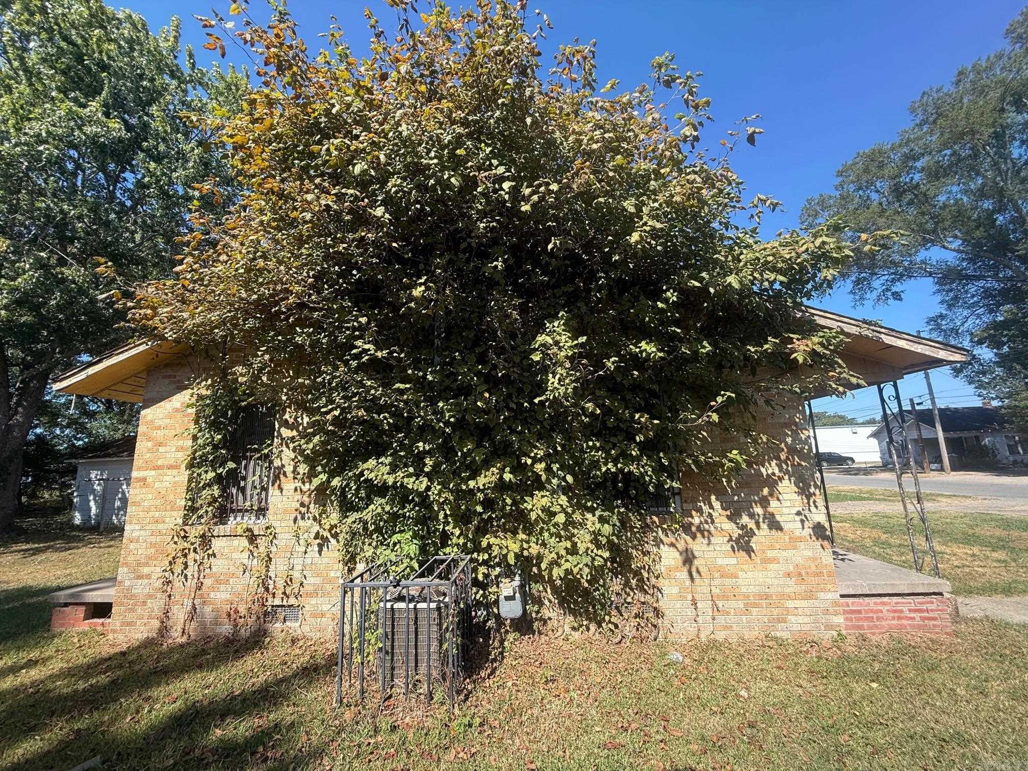 310 W 24th  Pine Bluff, AR