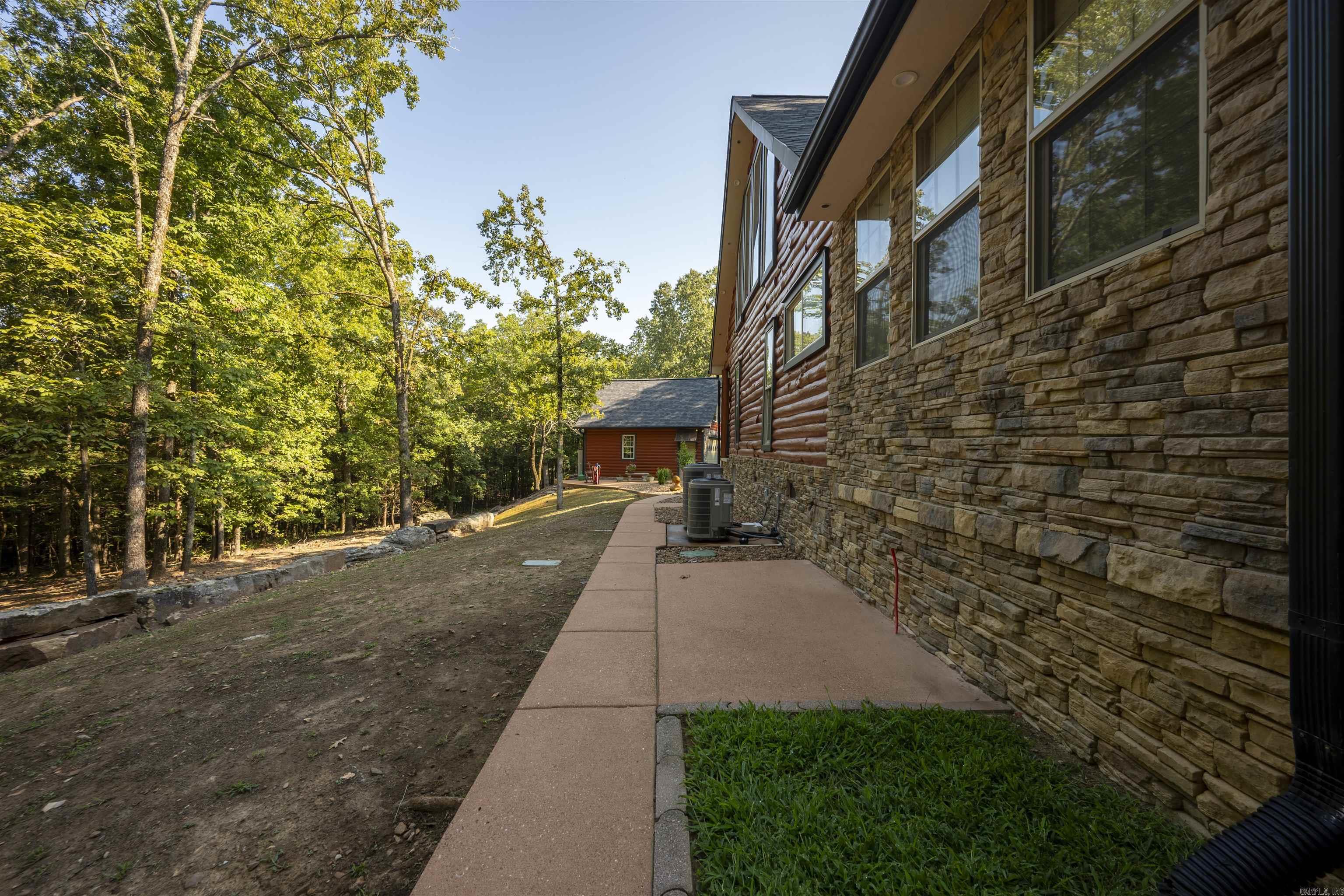 70 Crow Ln. 76 Crow Ln. Sulphur Rock, AR