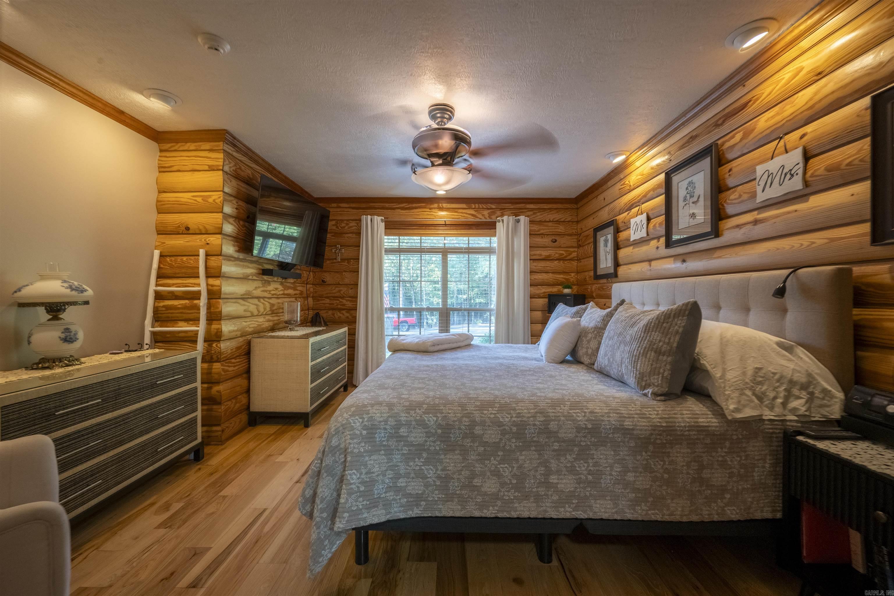70 Crow Ln. 76 Crow Ln. Sulphur Rock, AR