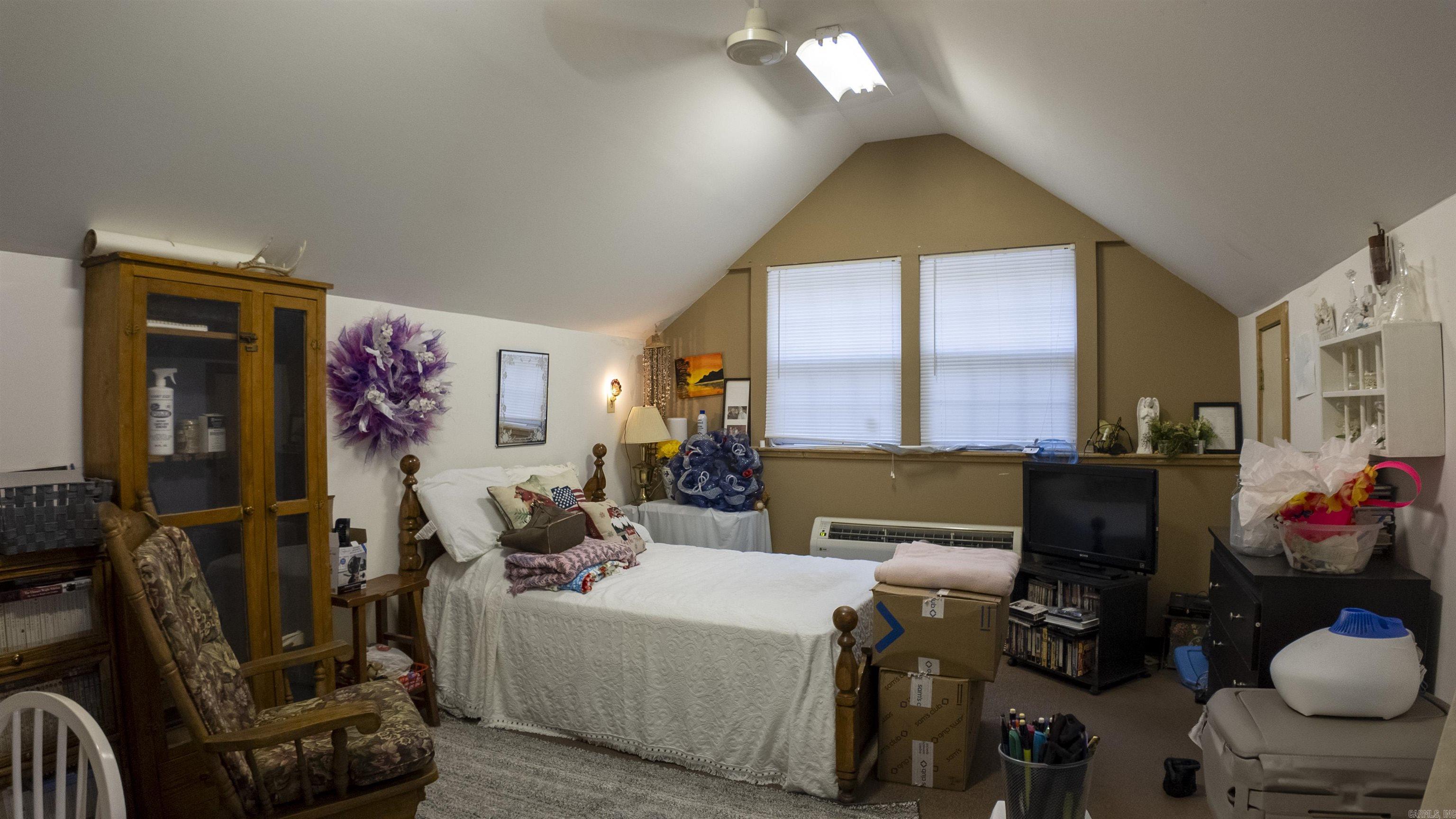 70 Crow Ln. 76 Crow Ln. Sulphur Rock, AR