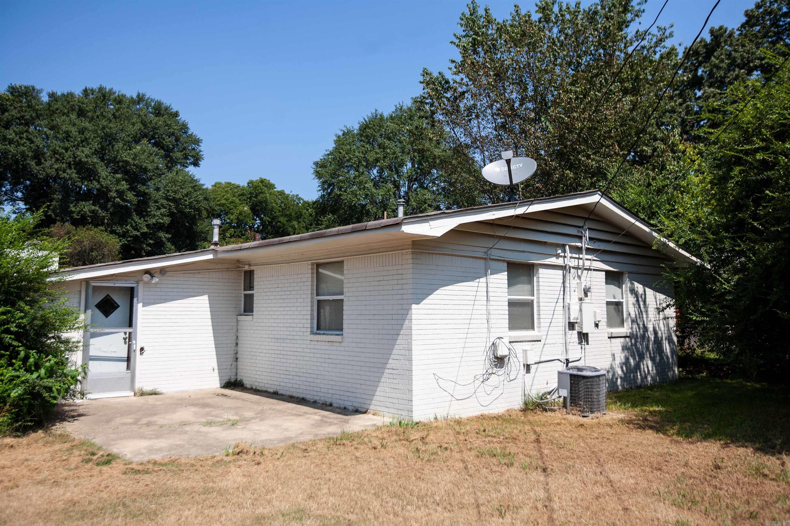 1415 Hendrix  Little Rock, AR