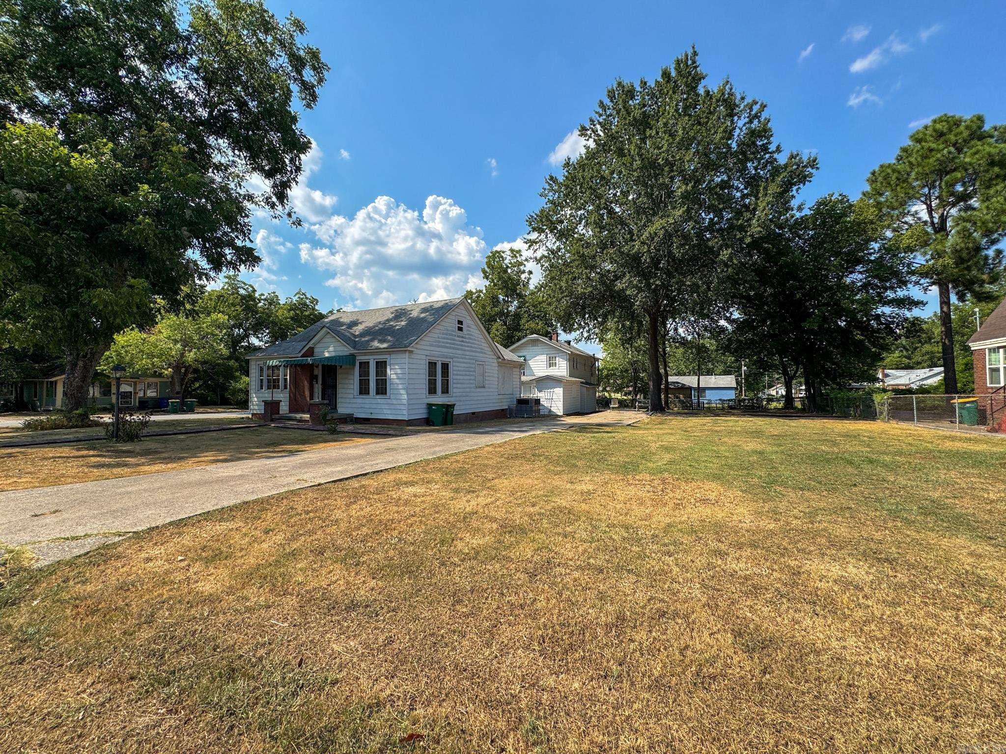 623 W 17th  North Little Rock, AR