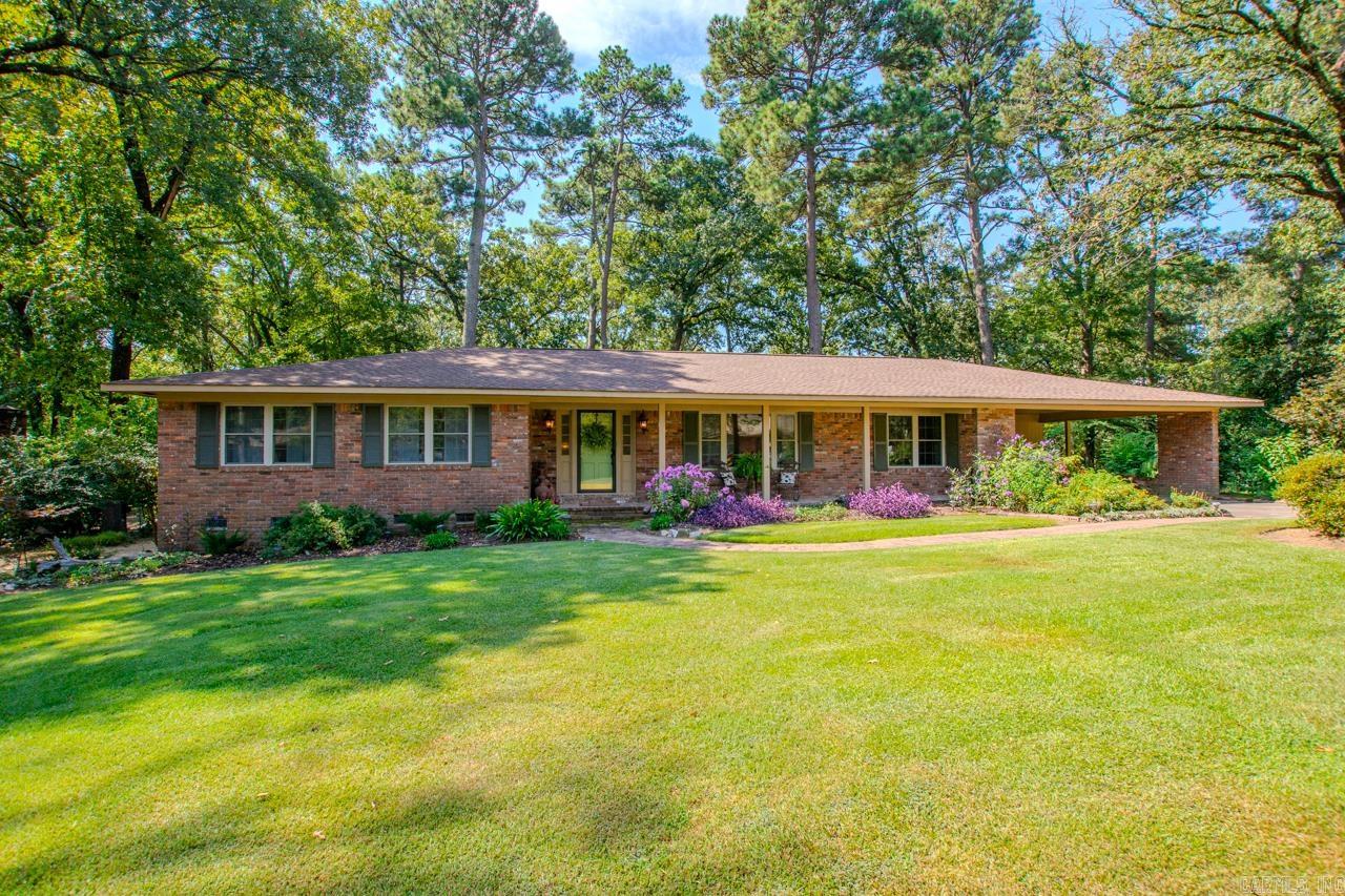 2003 Lynnwood Drive  Benton, AR