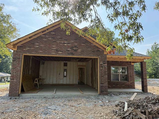 2105  Sulton Dr  Malvern, AR